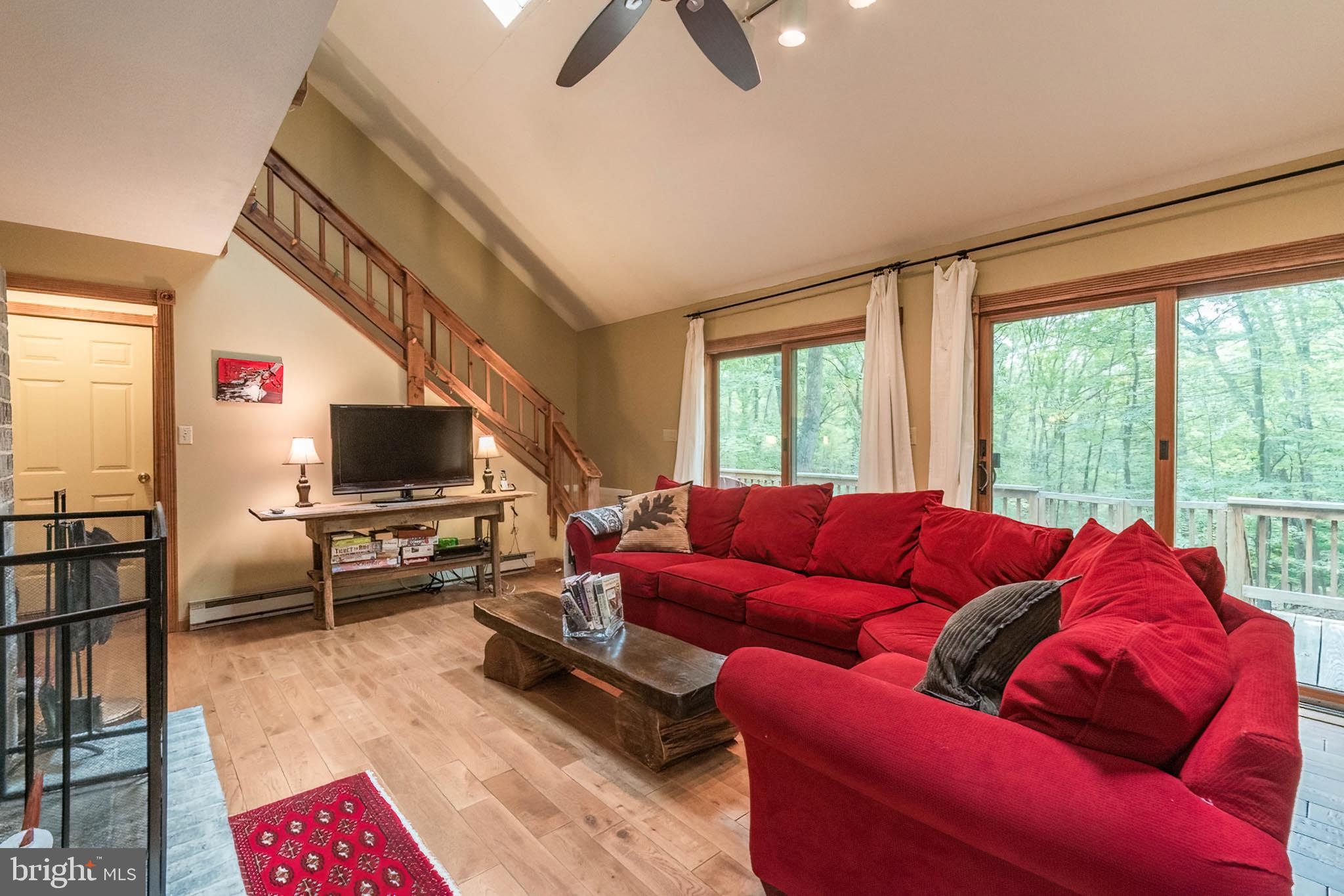 RIVER RIDGE - Residential