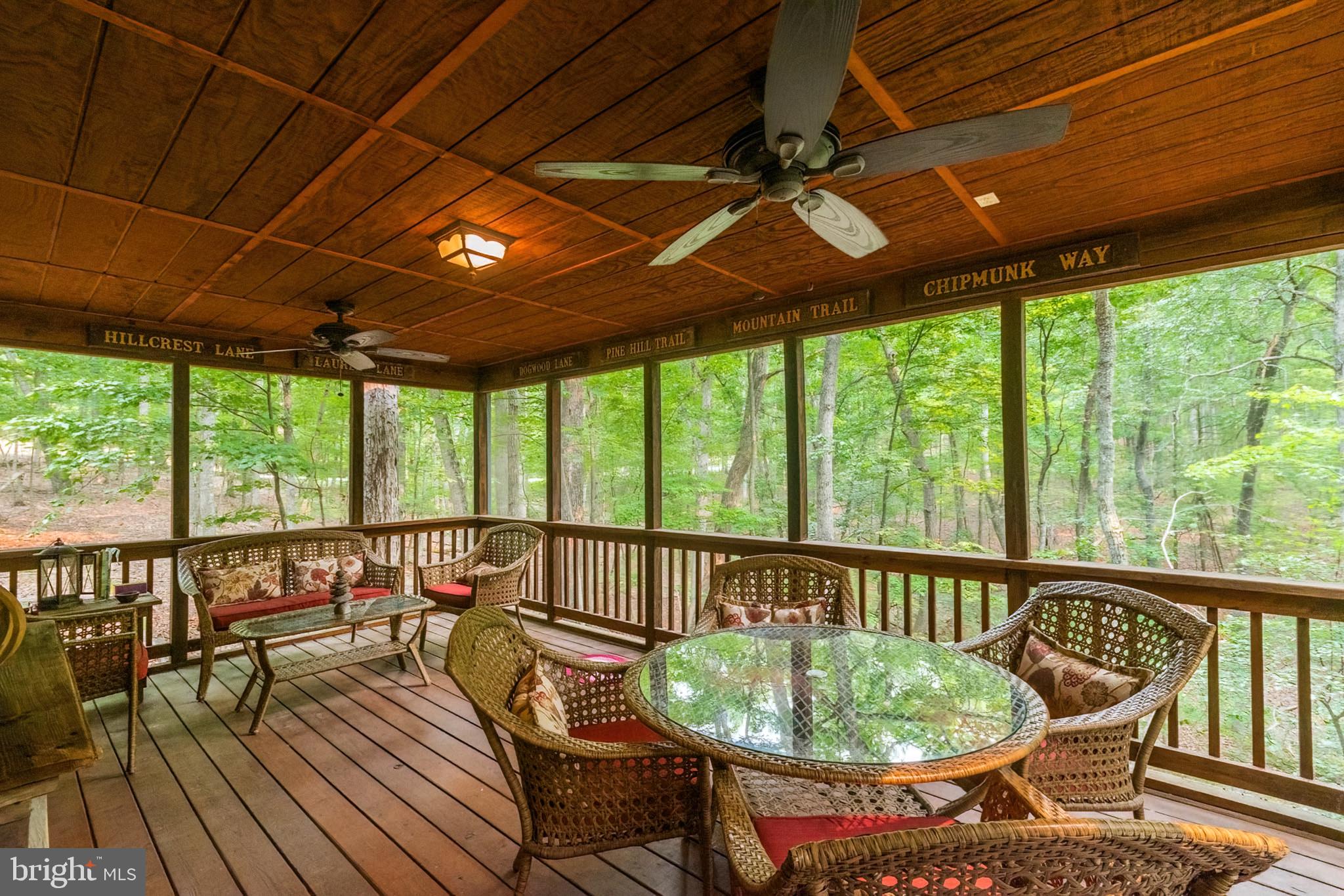 RIVER RIDGE - Residential