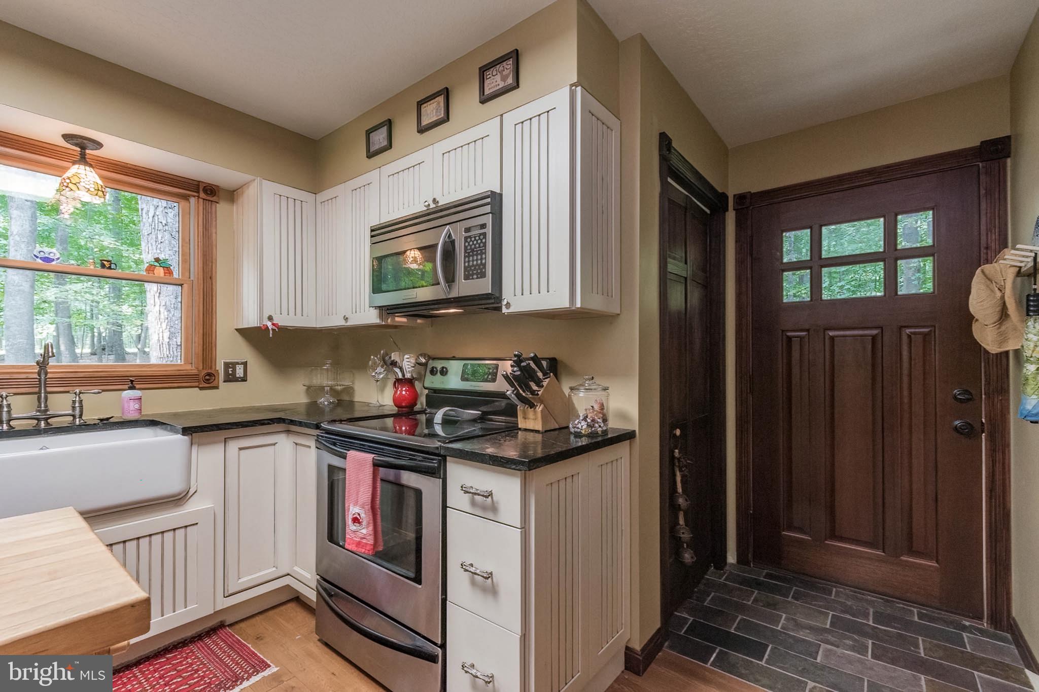 RIVER RIDGE - Residential