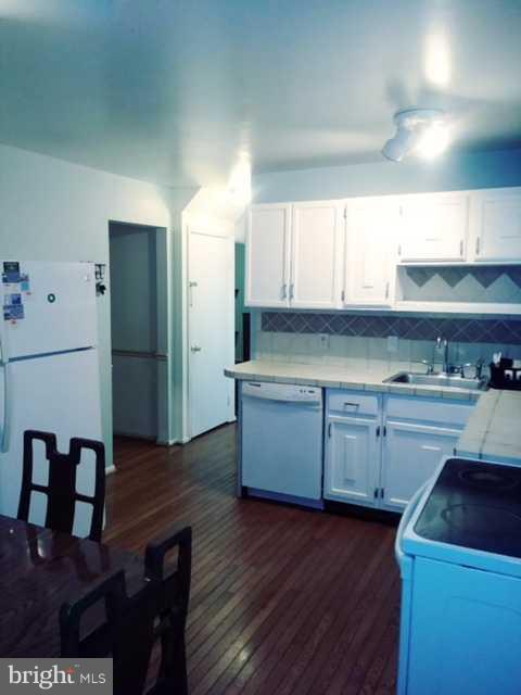 DALE CITY - Residential