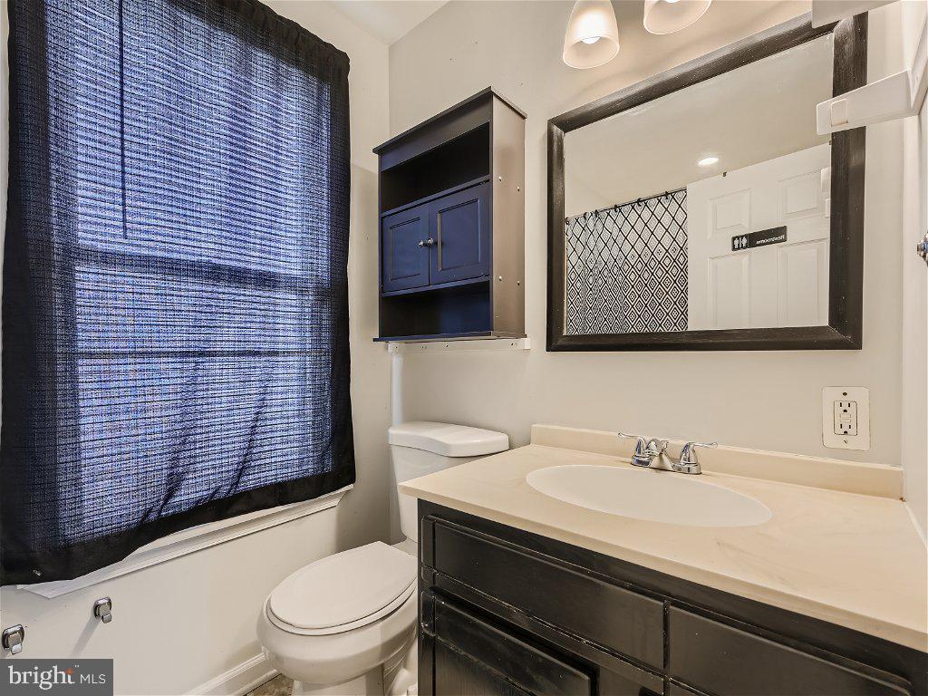 MARLYN MANOR - Residential