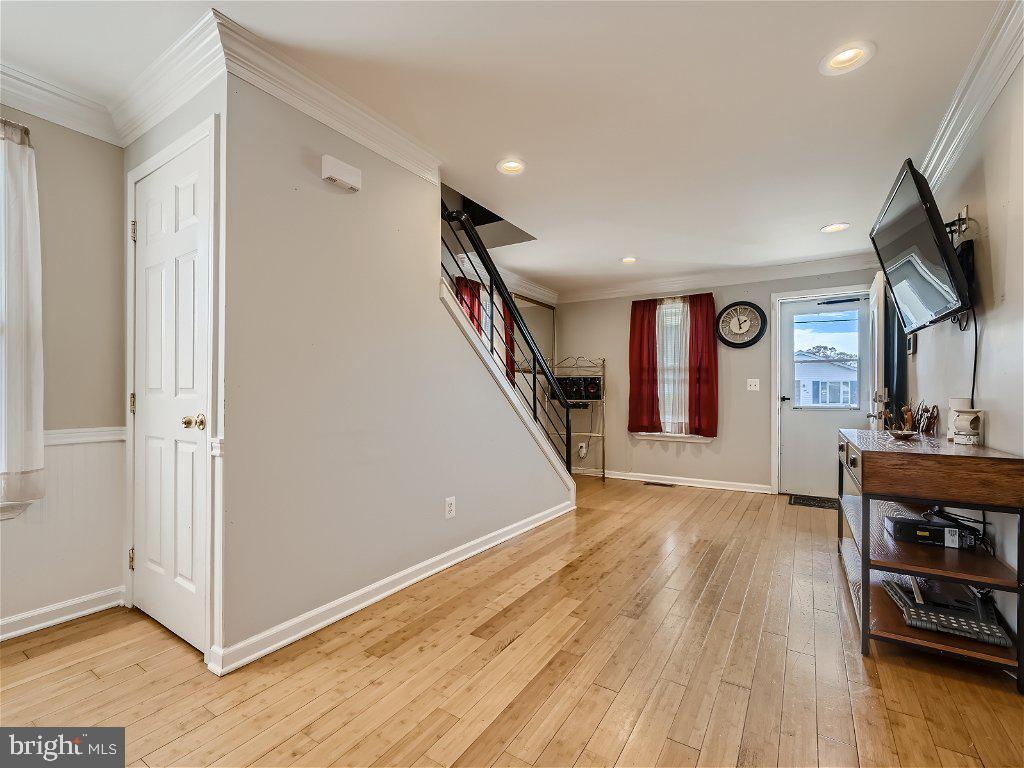 MARLYN MANOR - Residential