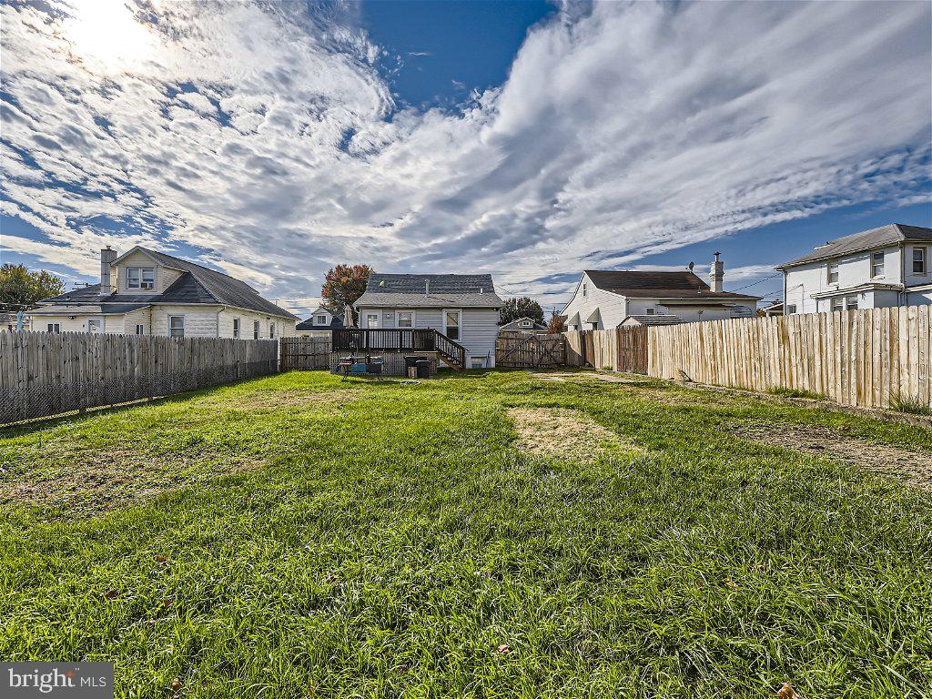 MARLYN MANOR - Residential