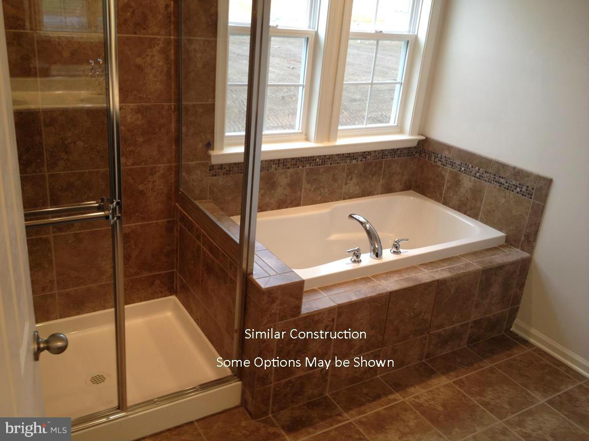 THE VILLAGE OF WASHINGTON TRAIL - Residential