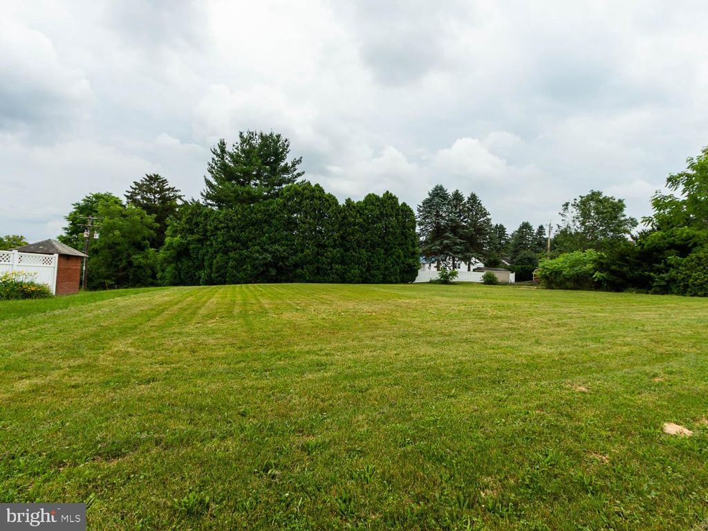 Photo of 1442 W College Avenue, STATE COLLEGE, PA 16801 (MLS # PACE2512806)
