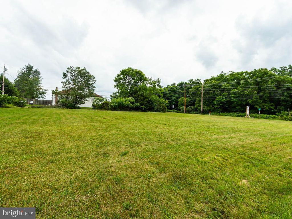 Photo of 1442 W College Avenue, STATE COLLEGE, PA 16801 (MLS # PACE2512806)