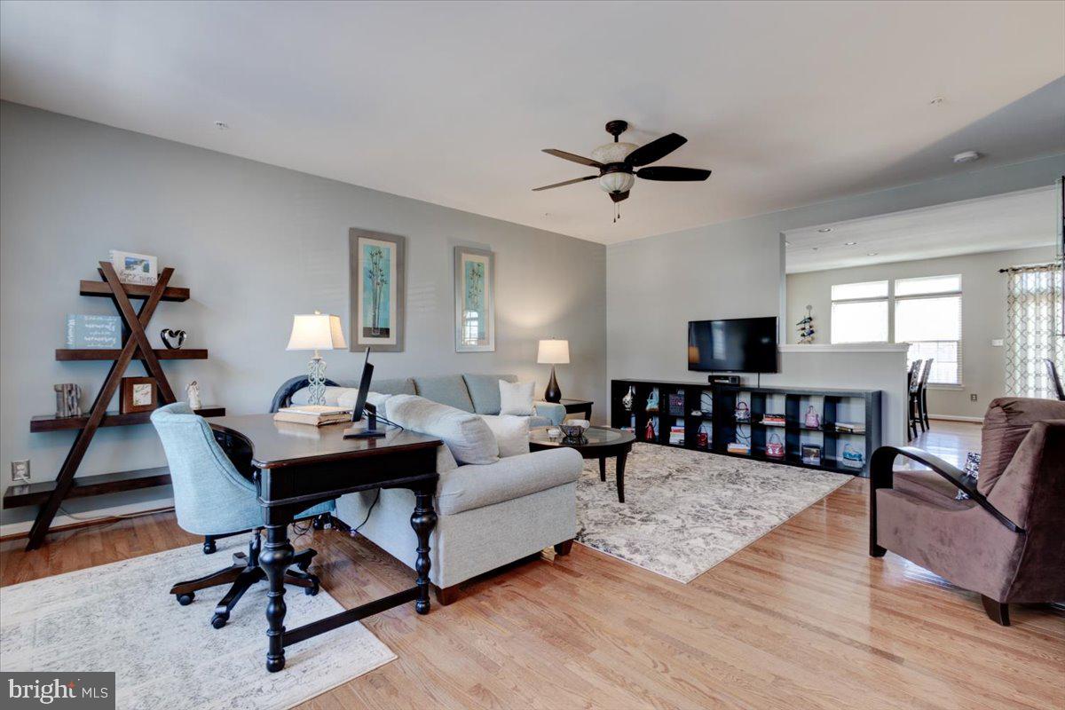 VILLAGES OF DORCHESTER - Residential