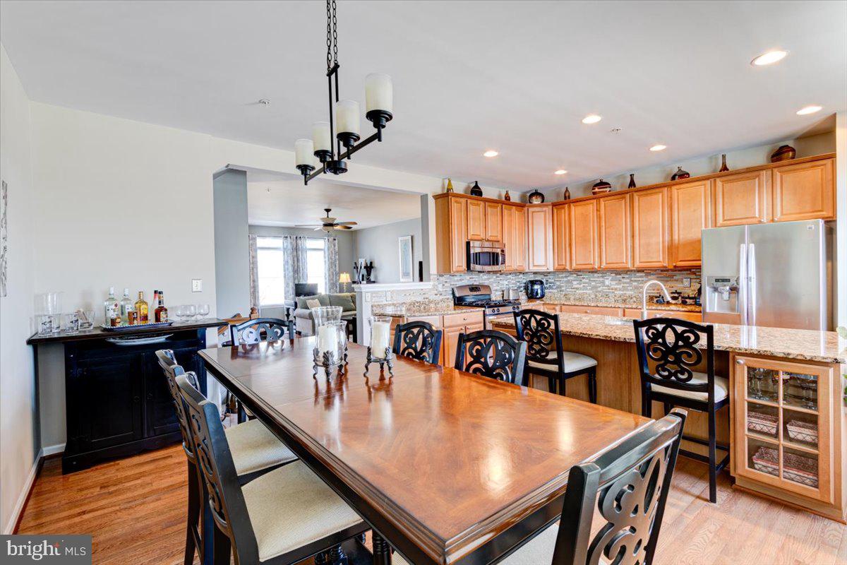 VILLAGES OF DORCHESTER - Residential