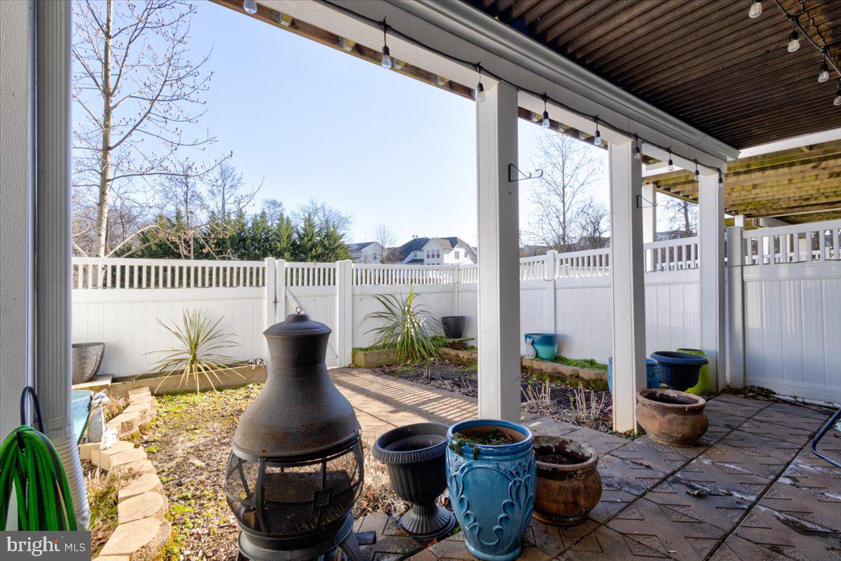 VILLAGES OF DORCHESTER - Residential