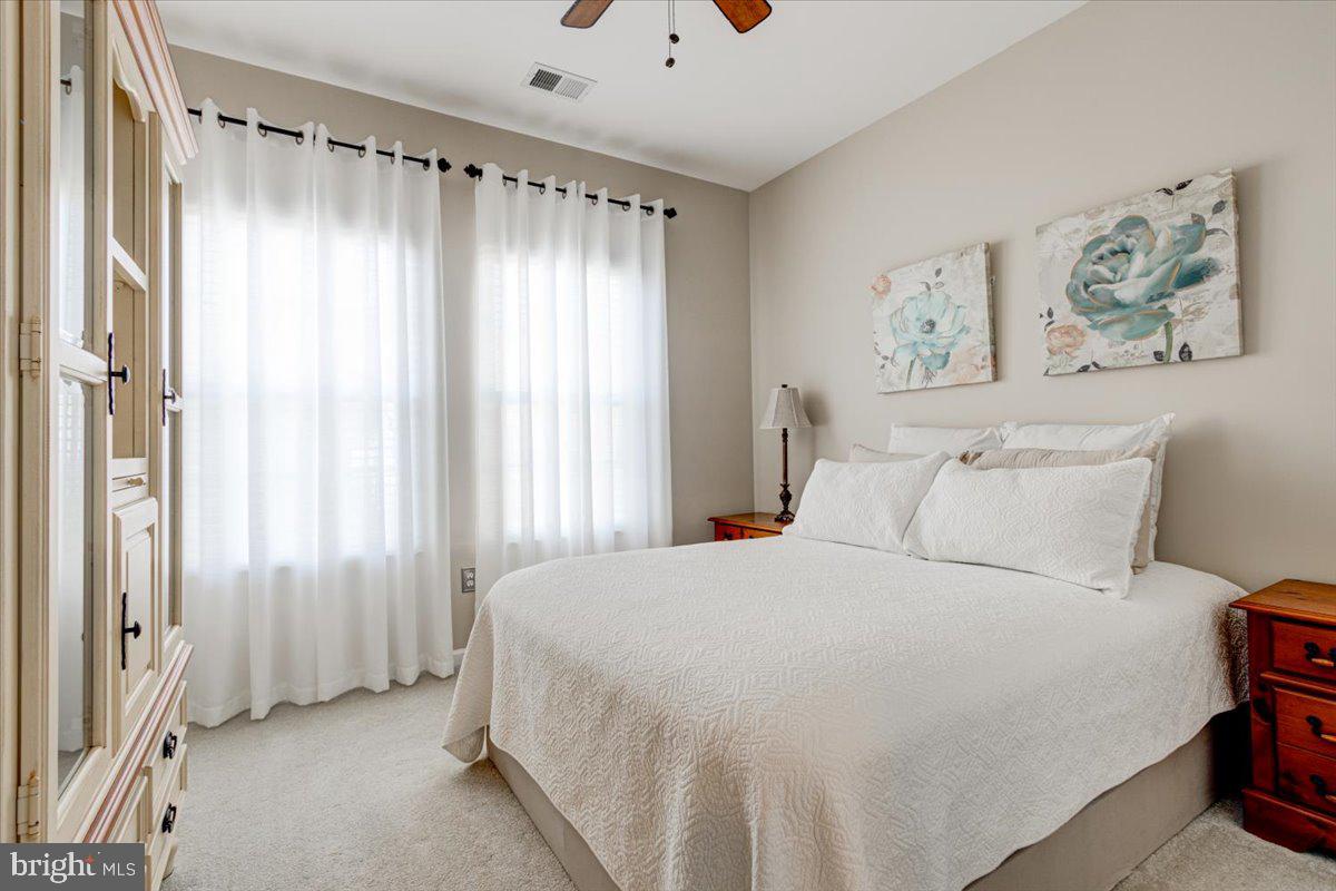 VILLAGES OF DORCHESTER - Residential