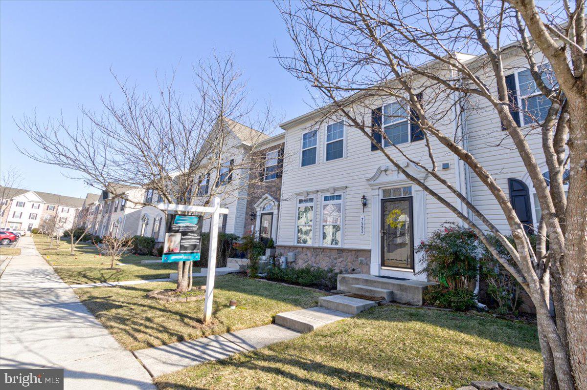 VILLAGES OF DORCHESTER - Residential