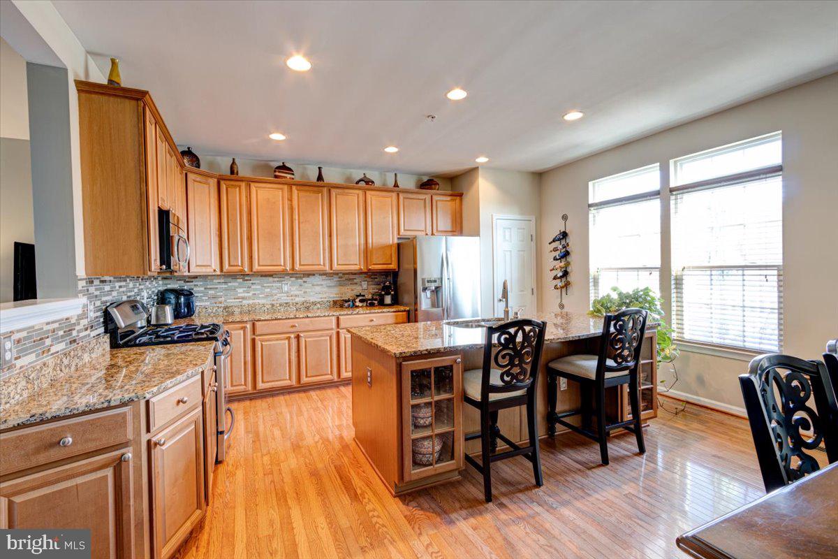 VILLAGES OF DORCHESTER - Residential