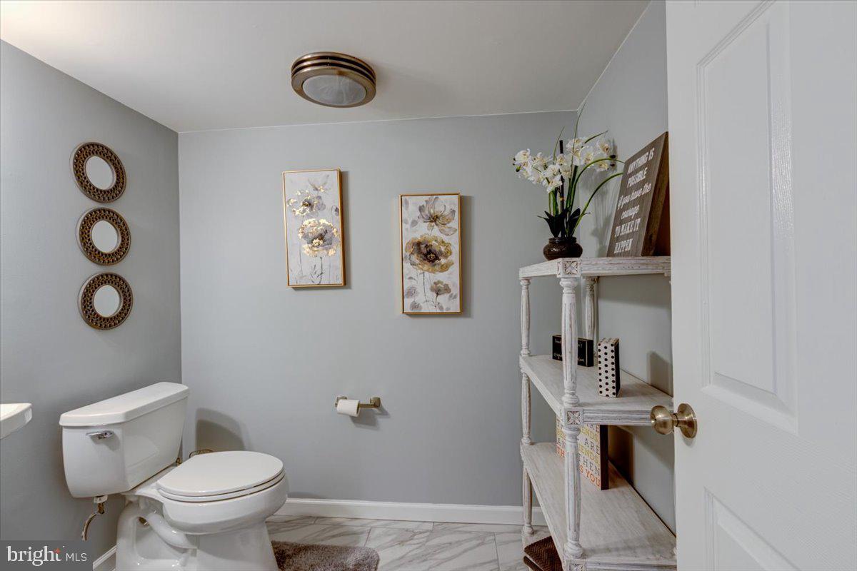 VILLAGES OF DORCHESTER - Residential