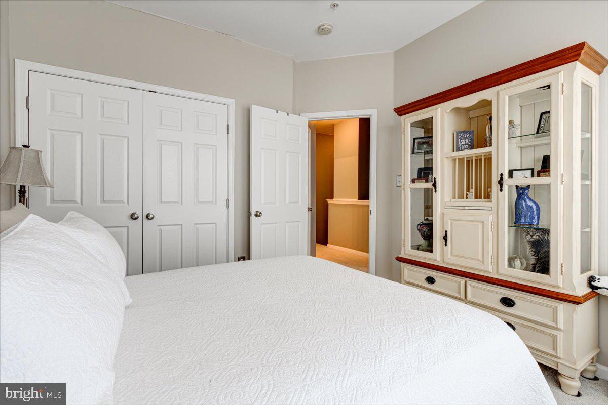 VILLAGES OF DORCHESTER - Residential