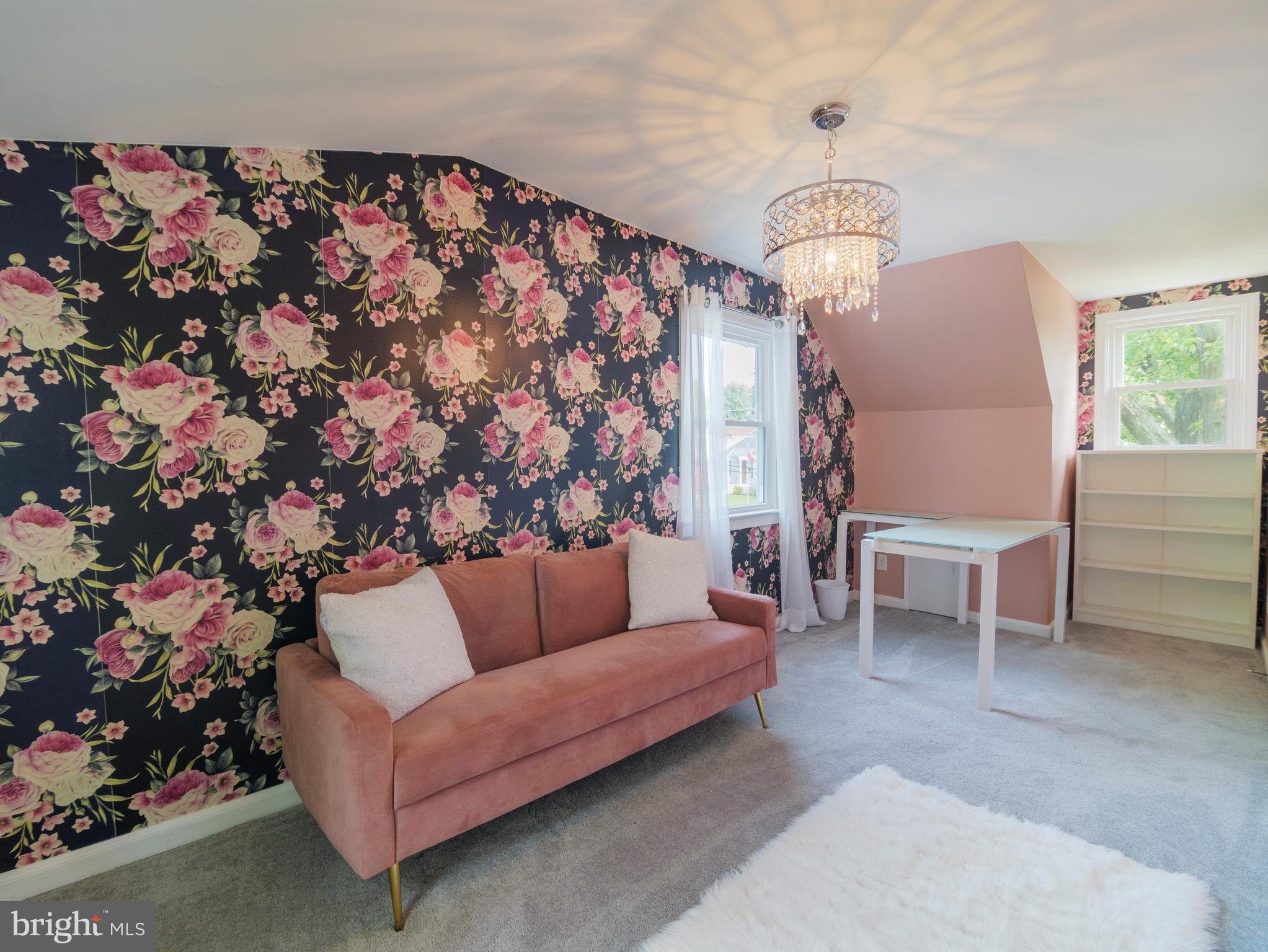 GLENMONT FOREST - Residential