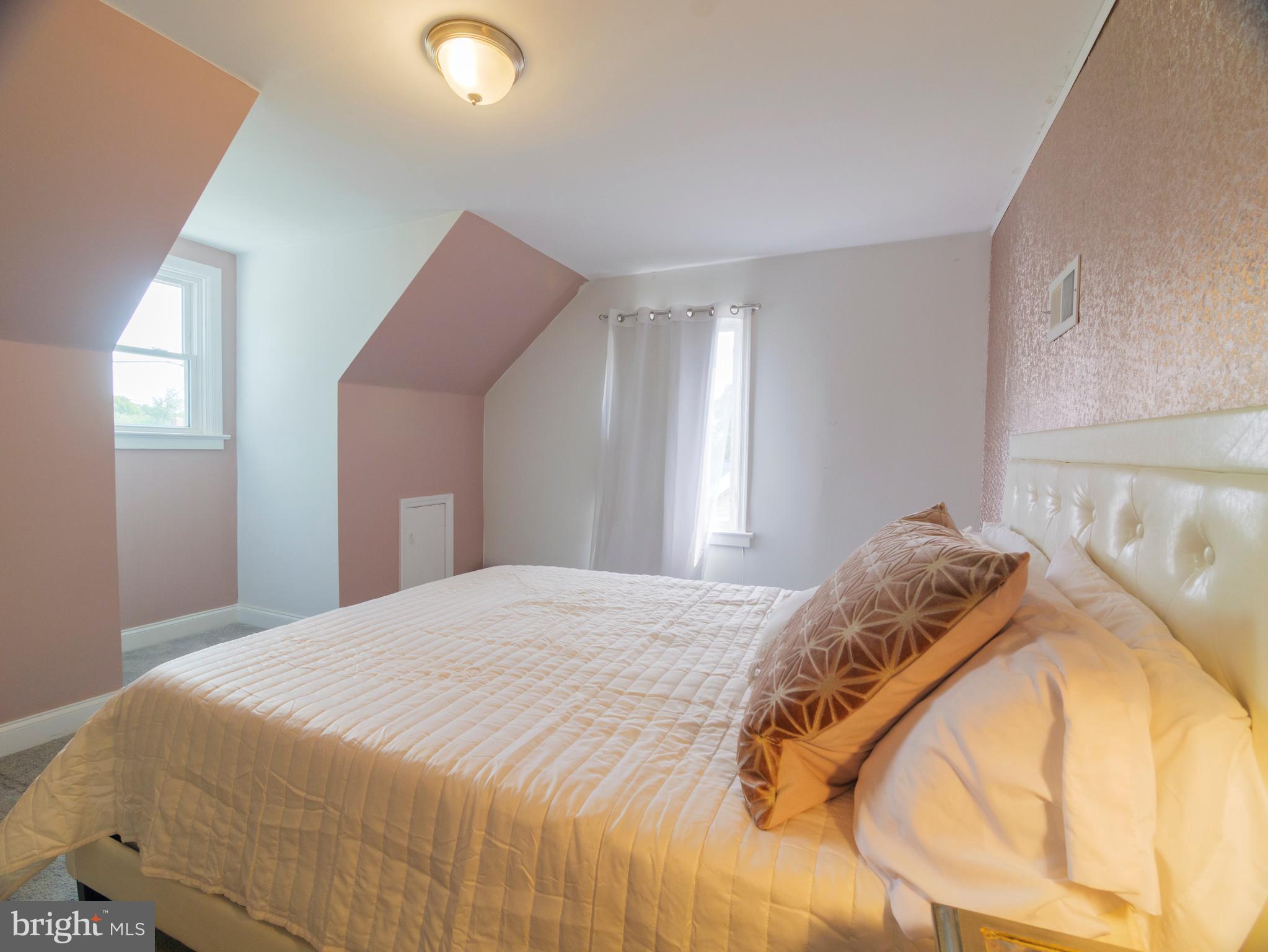 GLENMONT FOREST - Residential