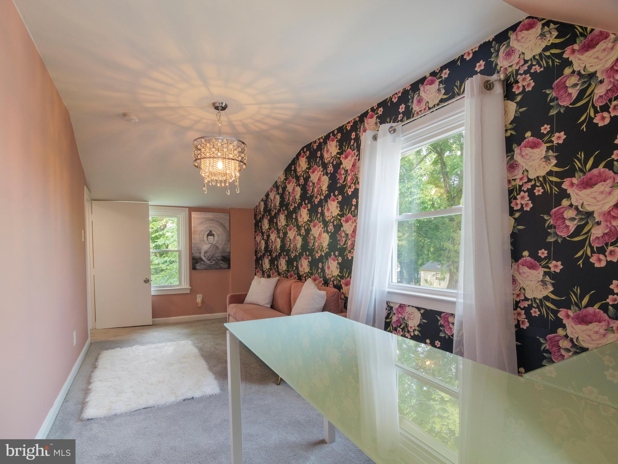 GLENMONT FOREST - Residential