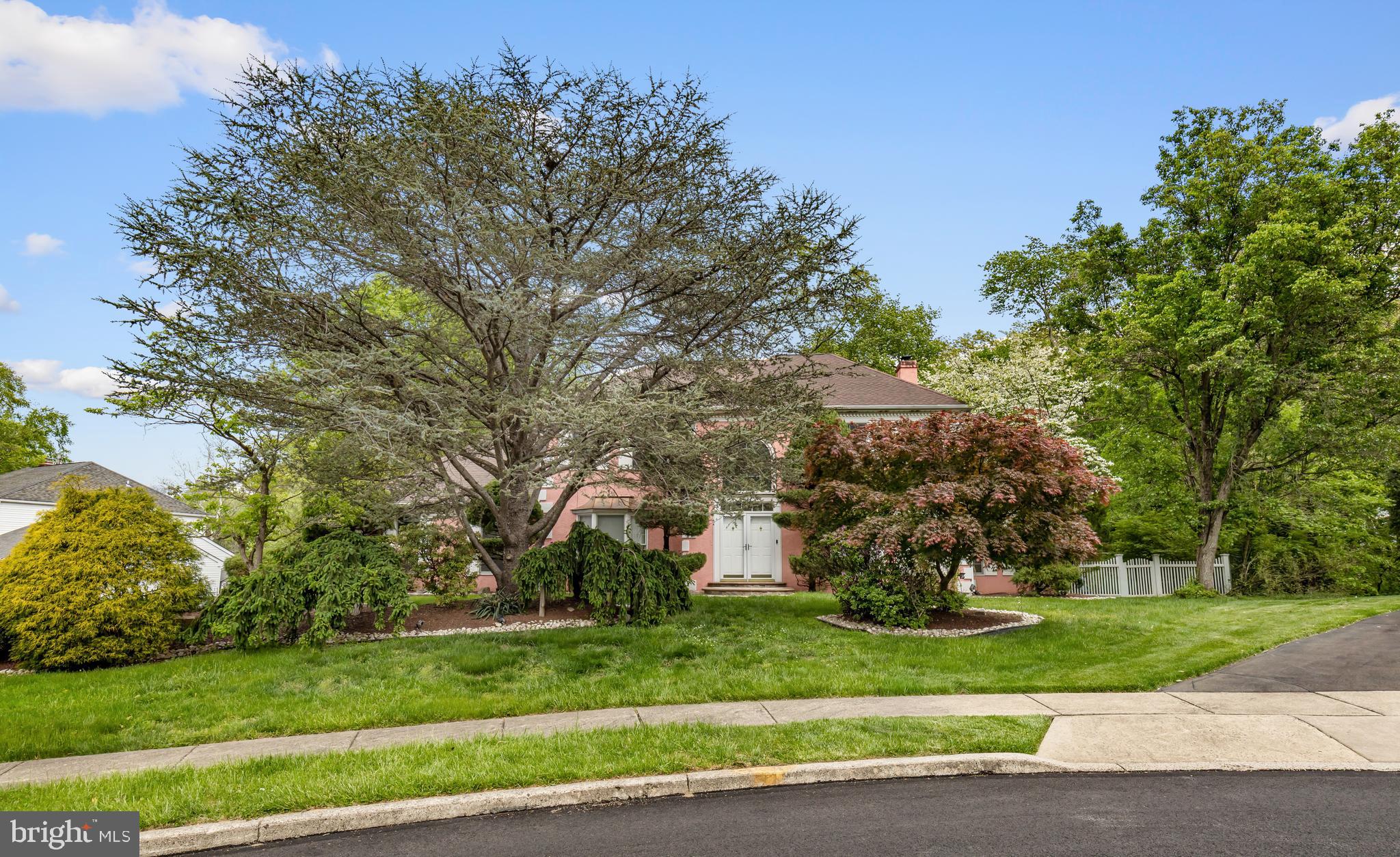 1007 FAWN DRIVE