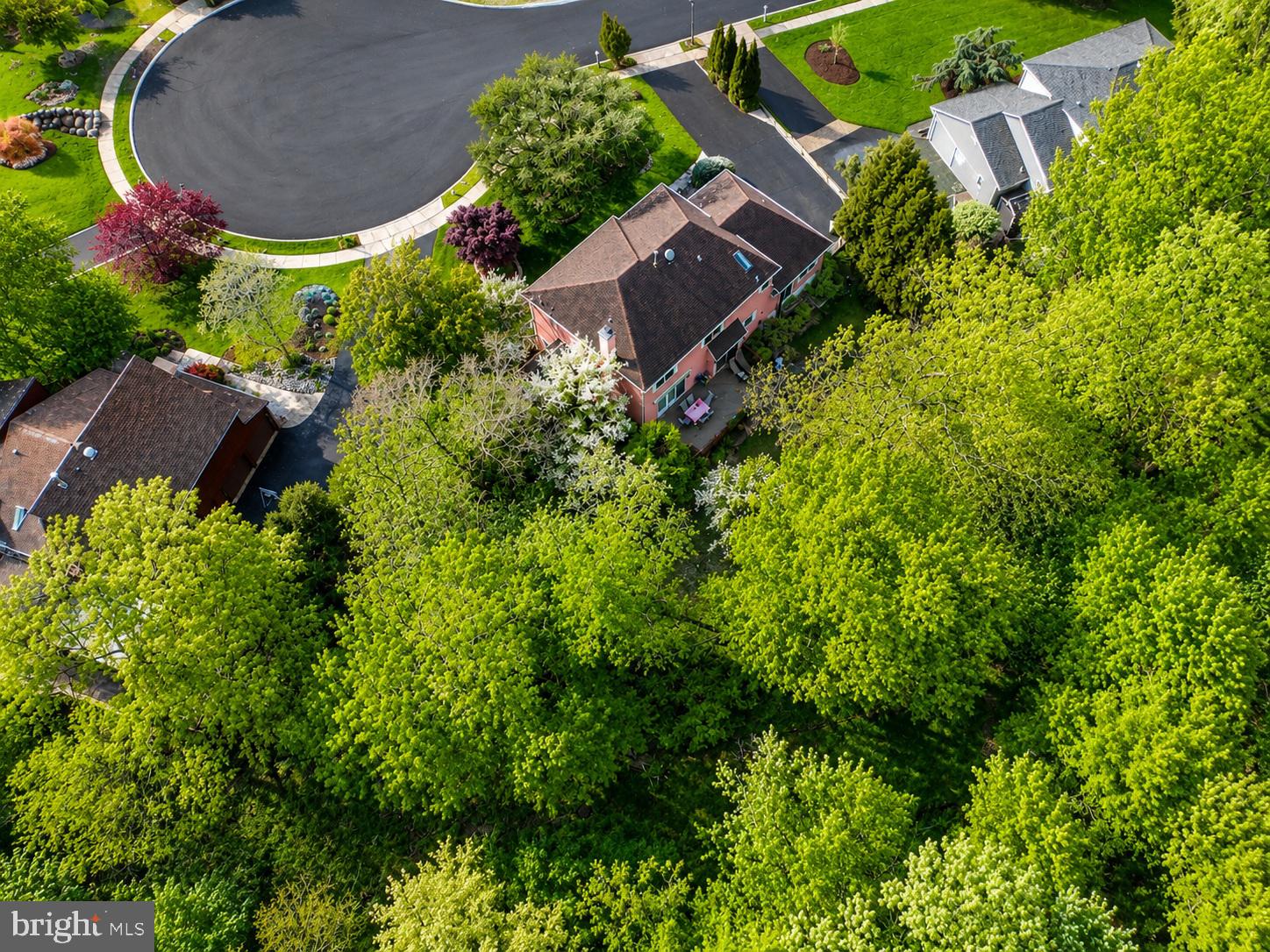 LONGFIELD WOODS - Residential