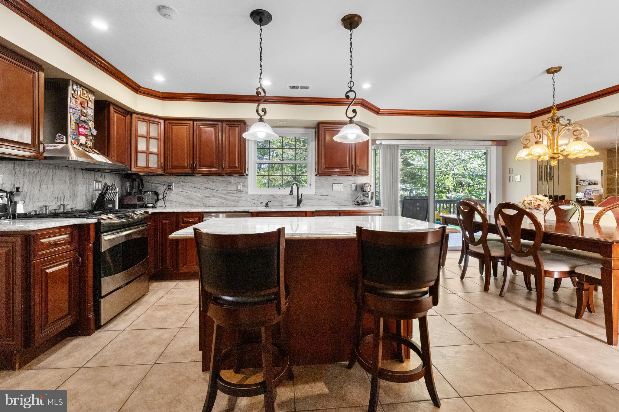 LONGFIELD WOODS - Residential