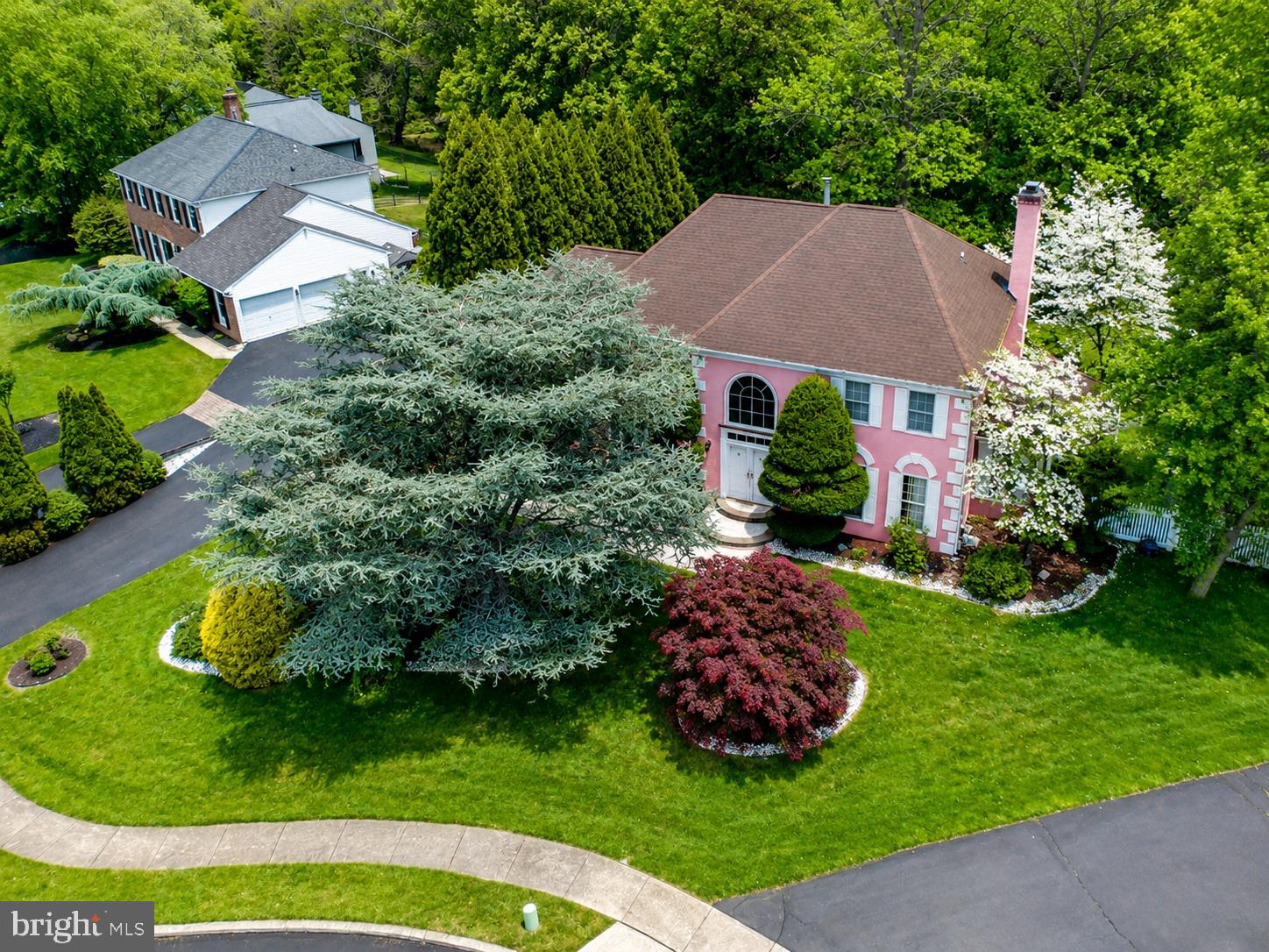 LONGFIELD WOODS - Residential