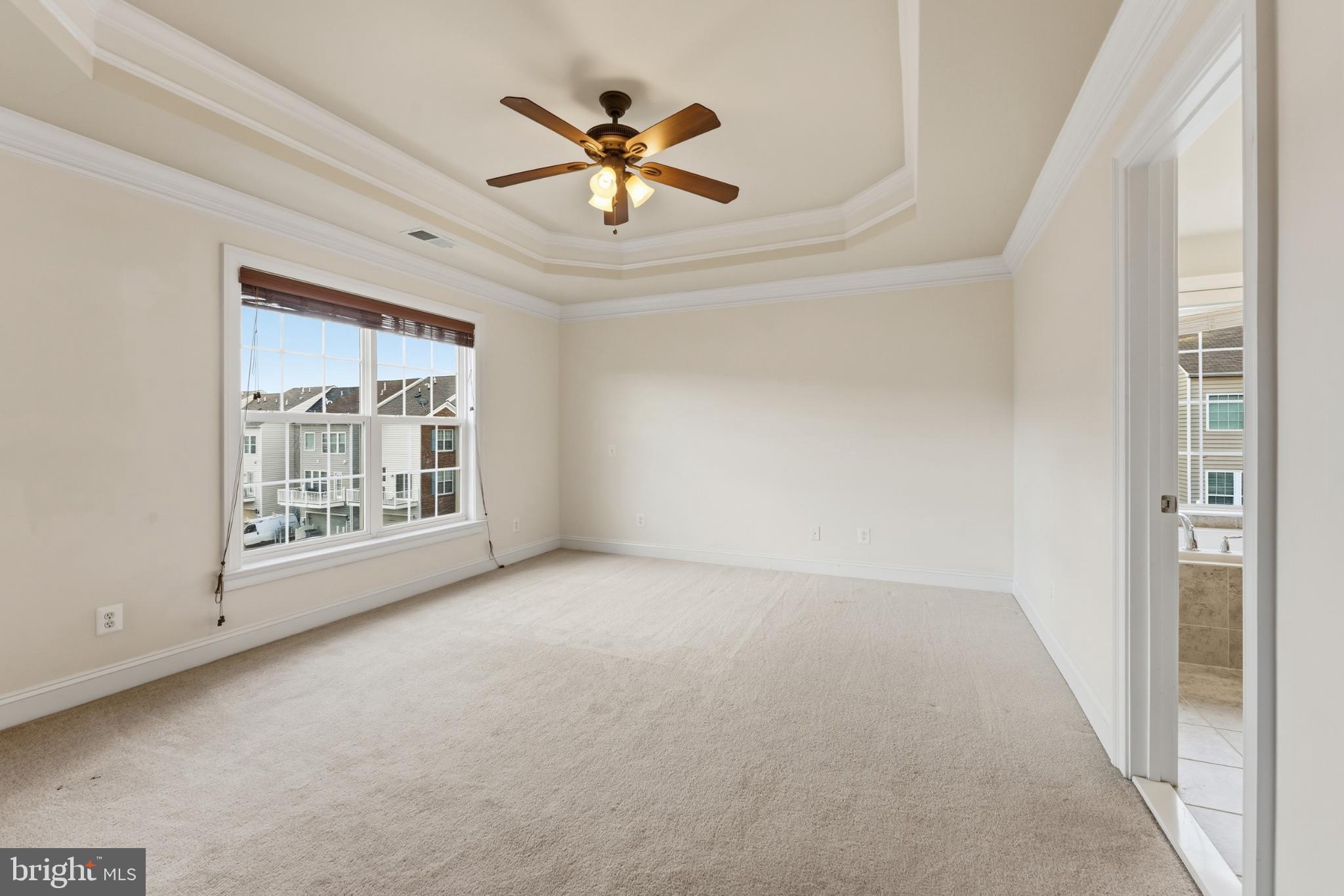 EAST GATE - Residential