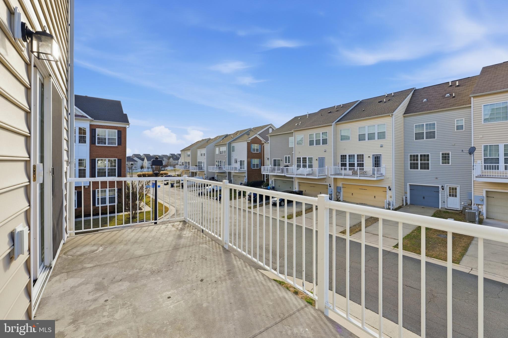 EAST GATE - Residential