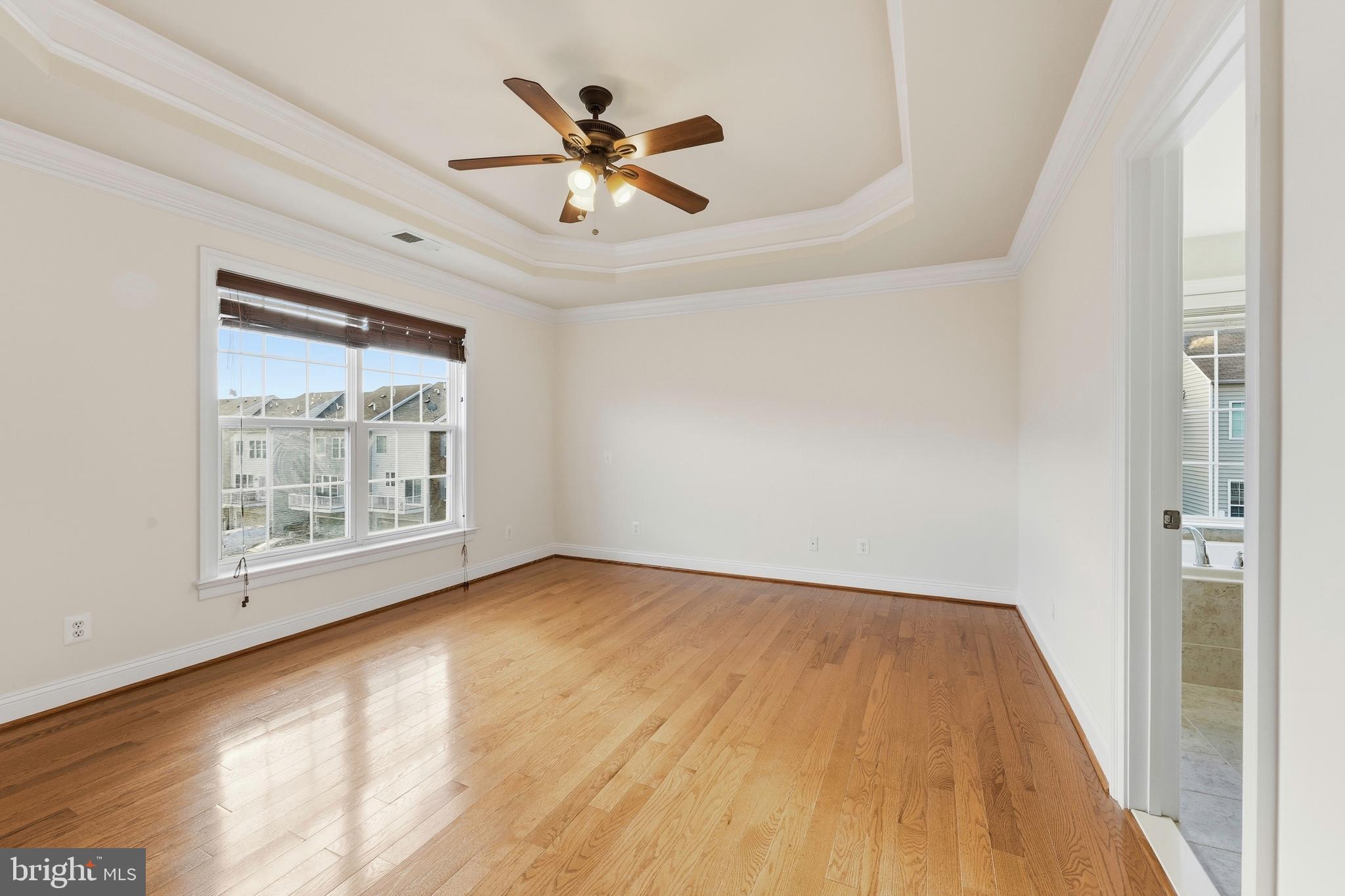 EAST GATE - Residential