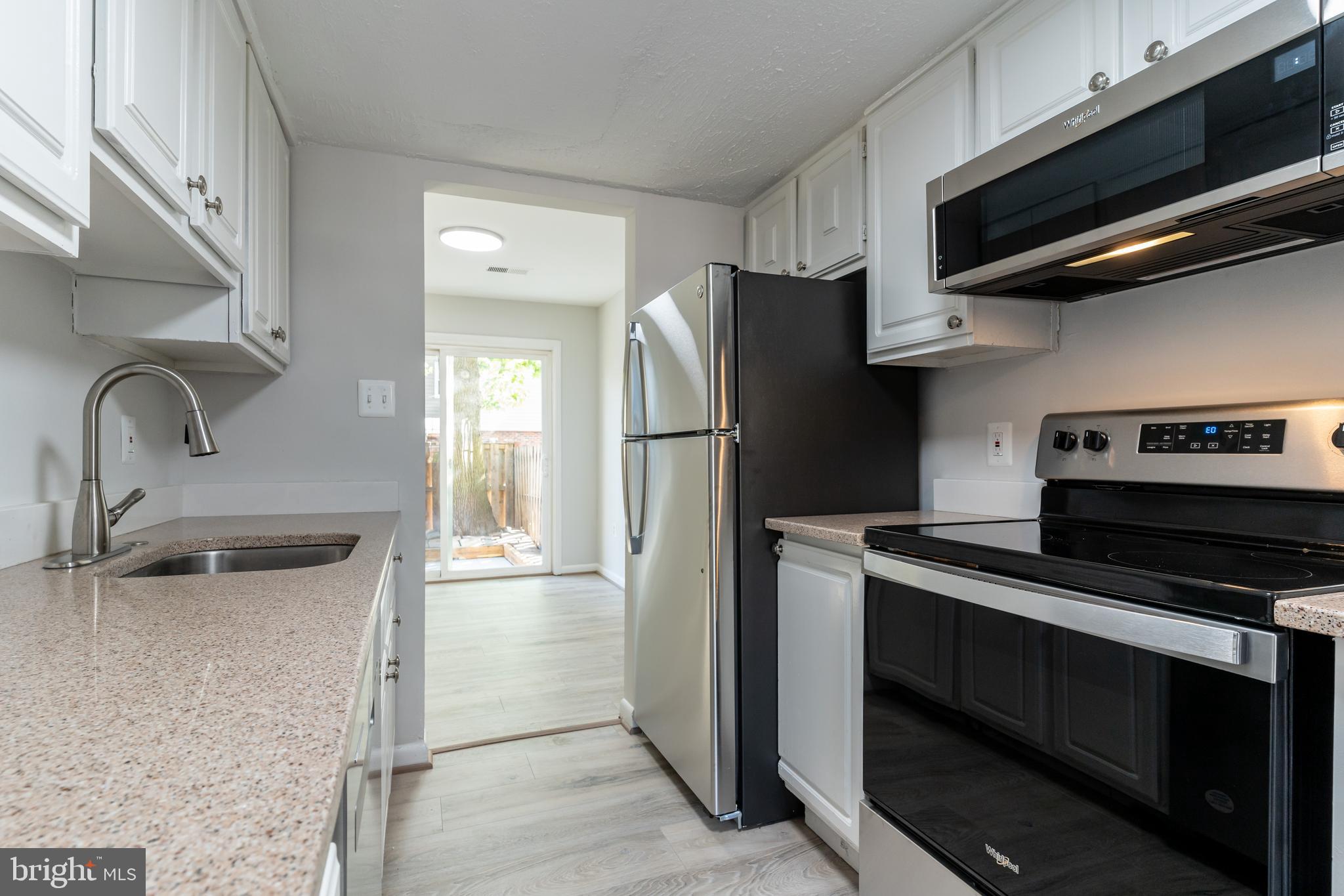 WILLIAMSTOWN - Residential