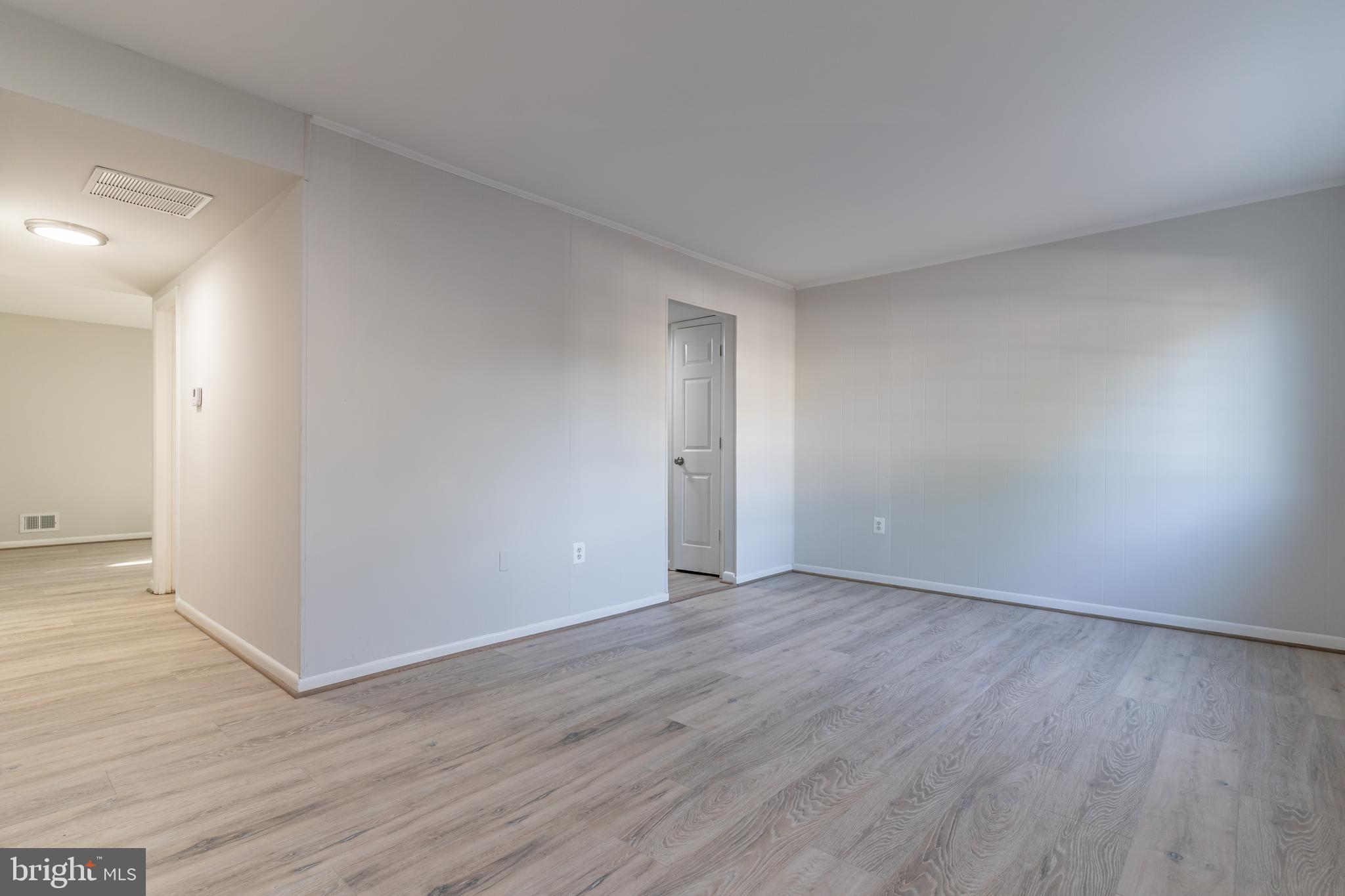 WILLIAMSTOWN - Residential