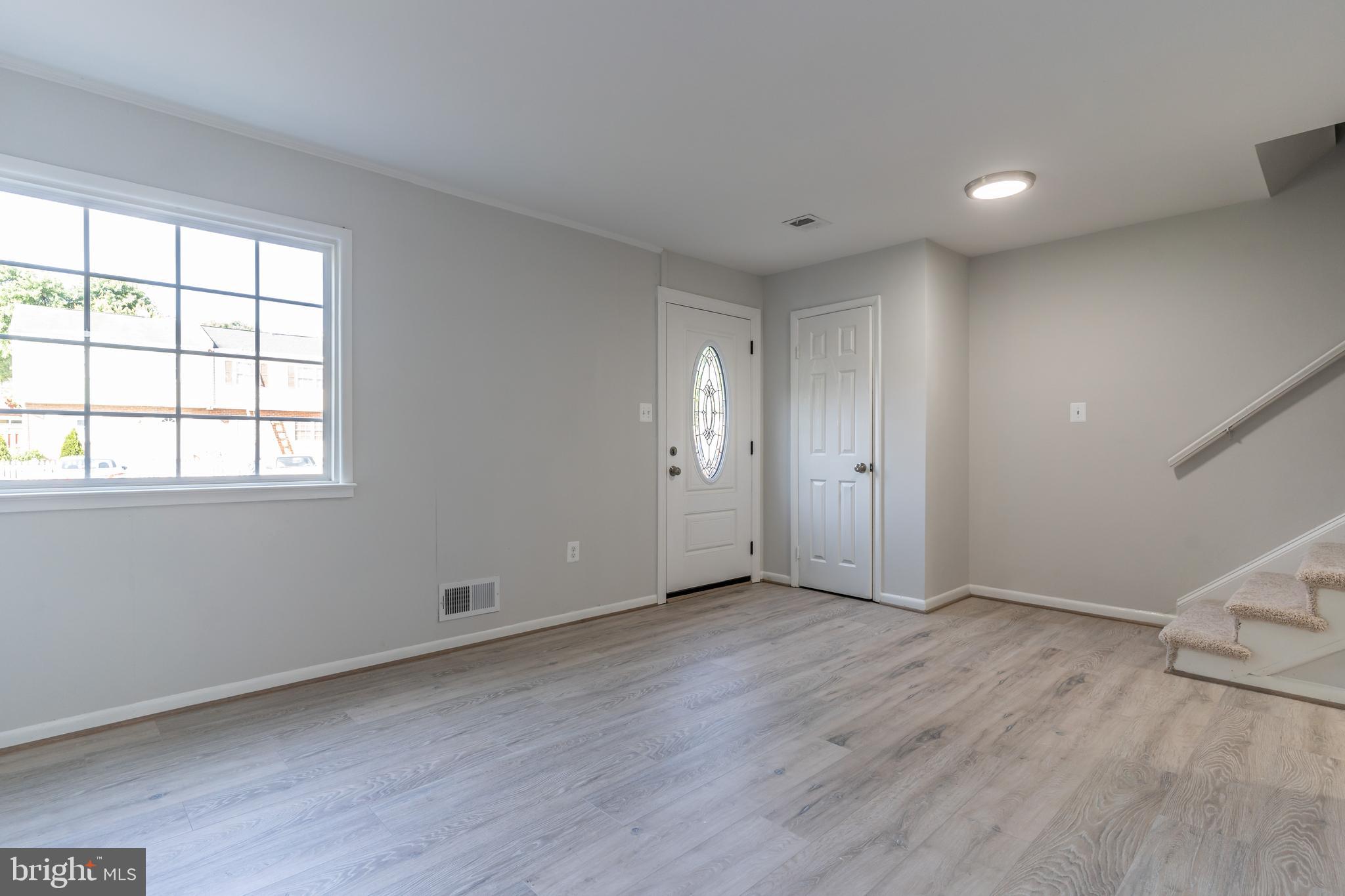 WILLIAMSTOWN - Residential