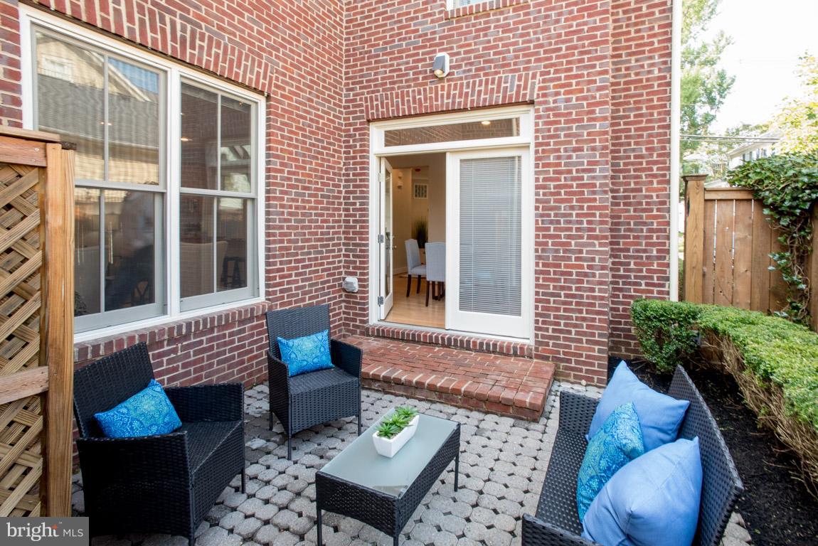 ACTONS LANDING CONDOS - Residential