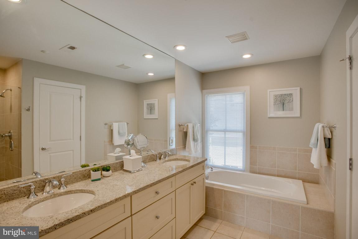 ACTONS LANDING CONDOS - Residential