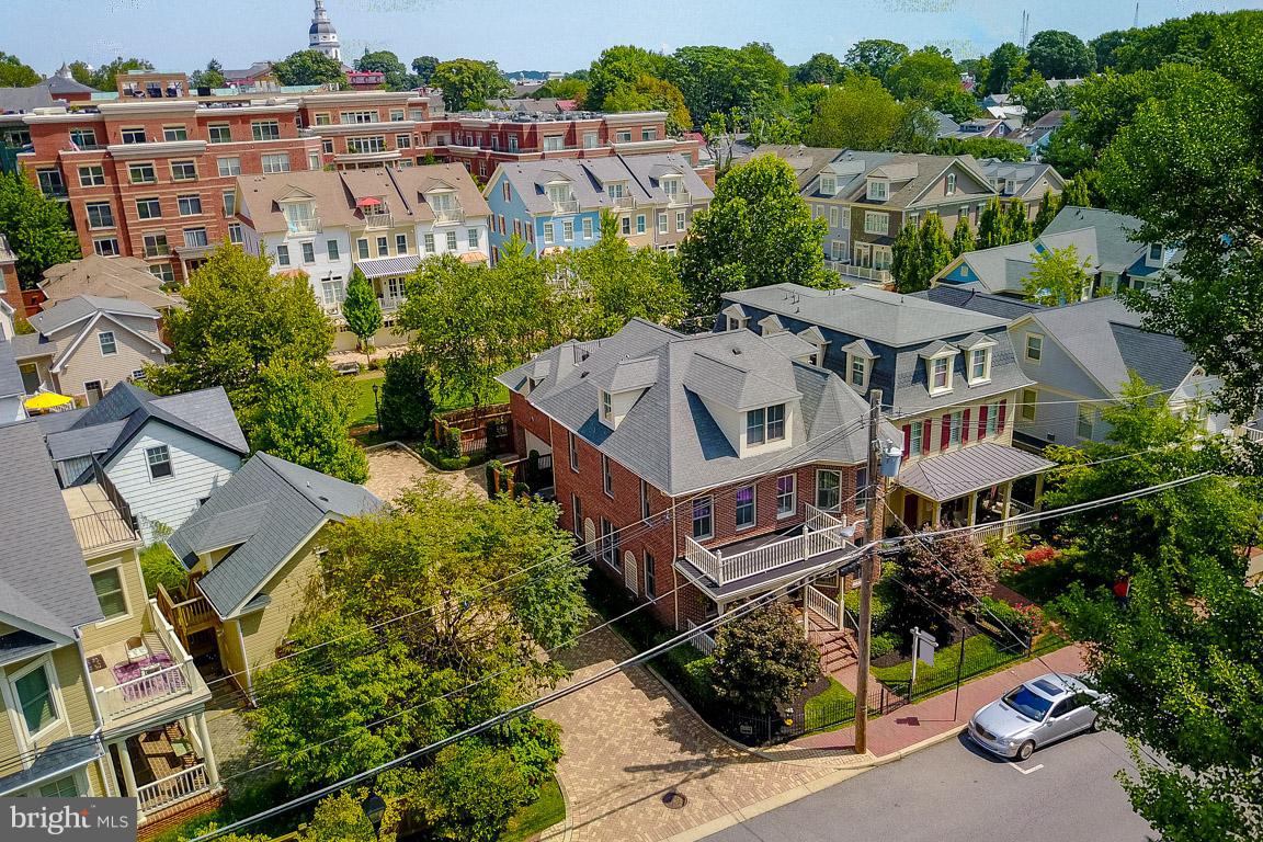 ACTONS LANDING CONDOS - Residential