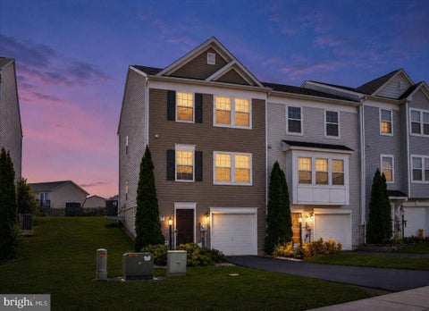 Townhouse For Sale - 87 Kensington Terrace<br/> MARTINSBURG, WV 25405