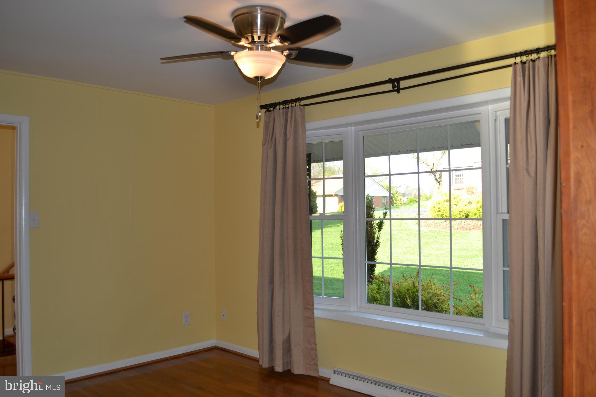 OAKLAWN - Residential Lease