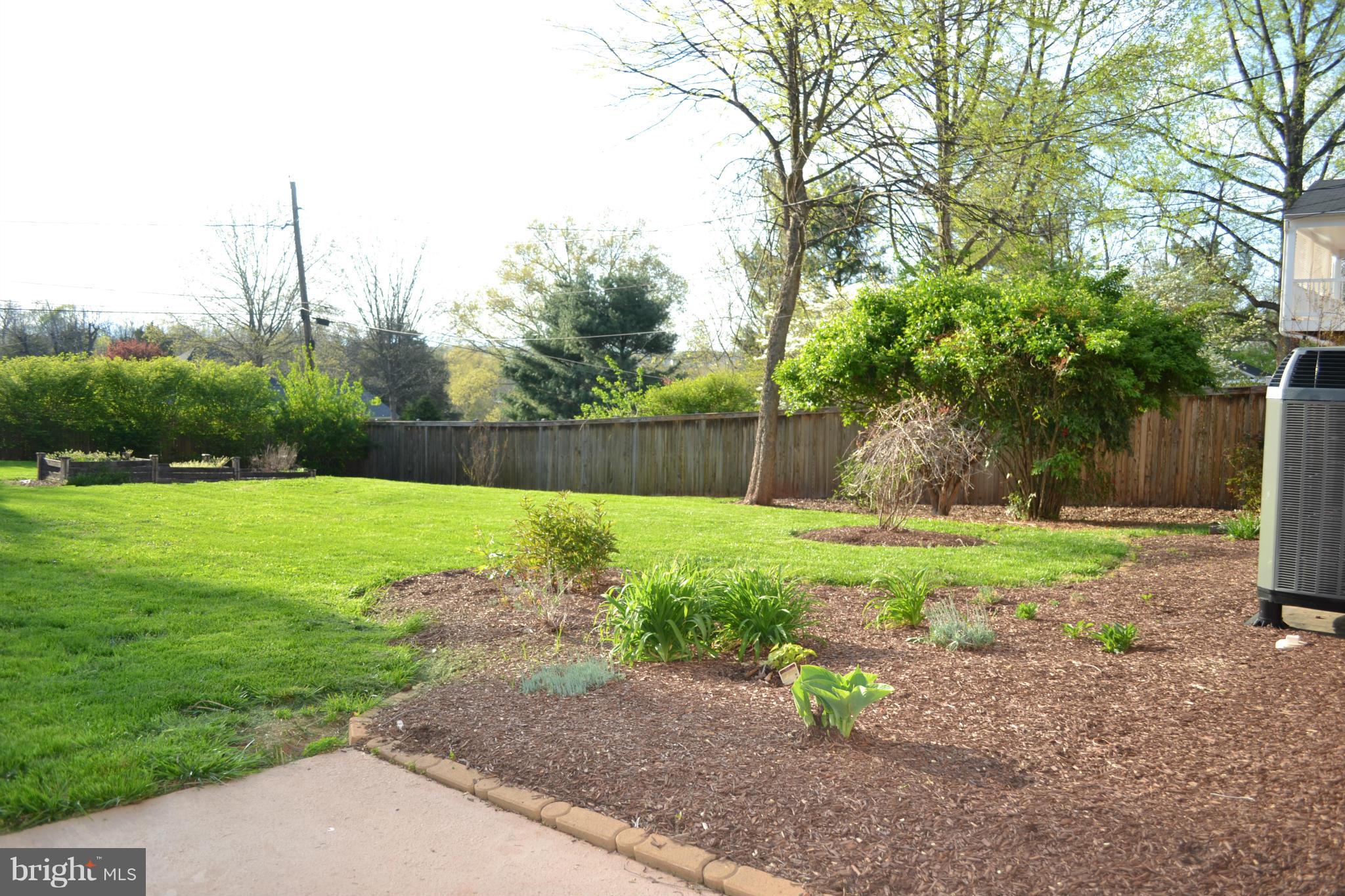 OAKLAWN - Residential Lease