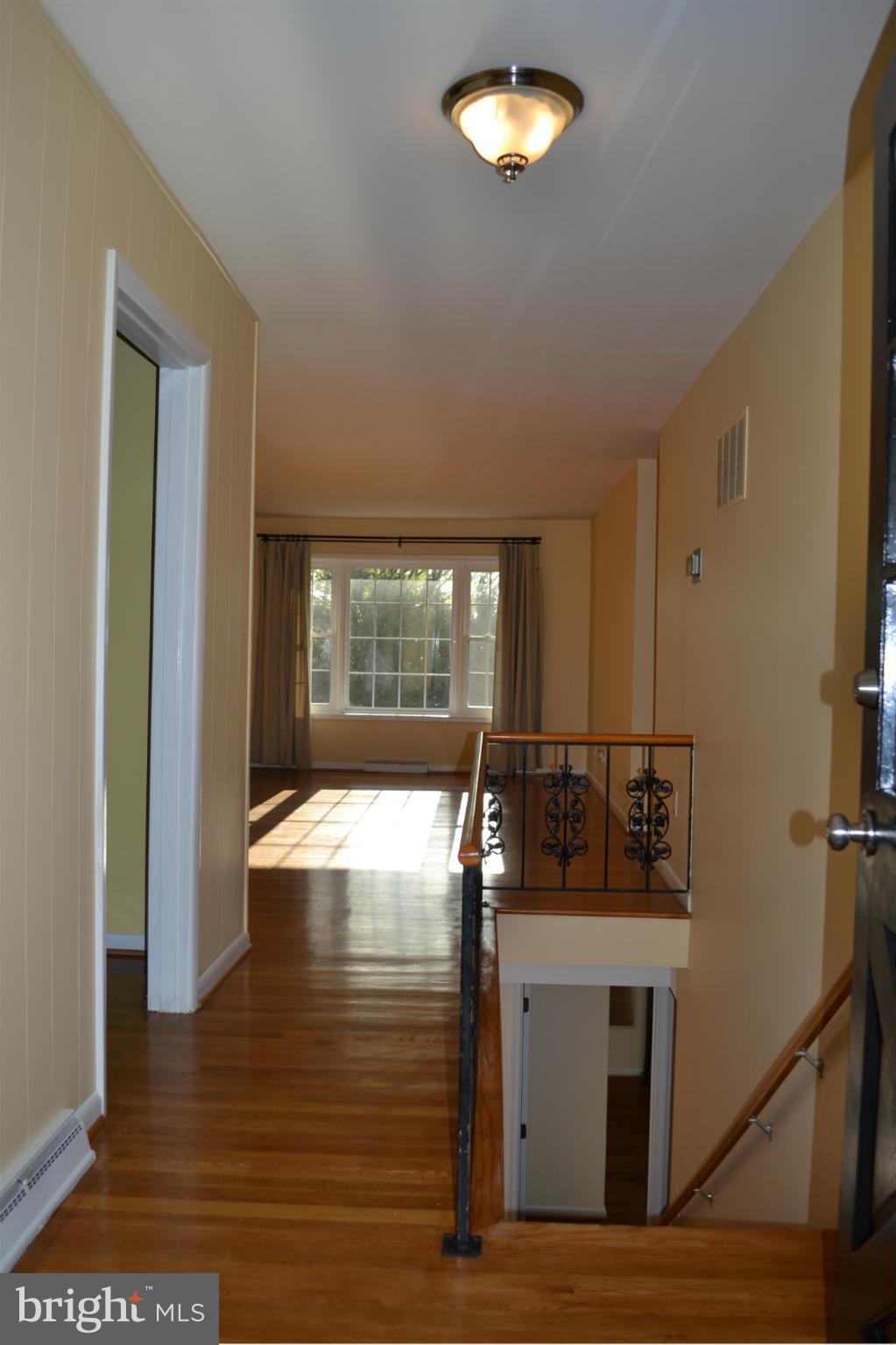 OAKLAWN - Residential Lease