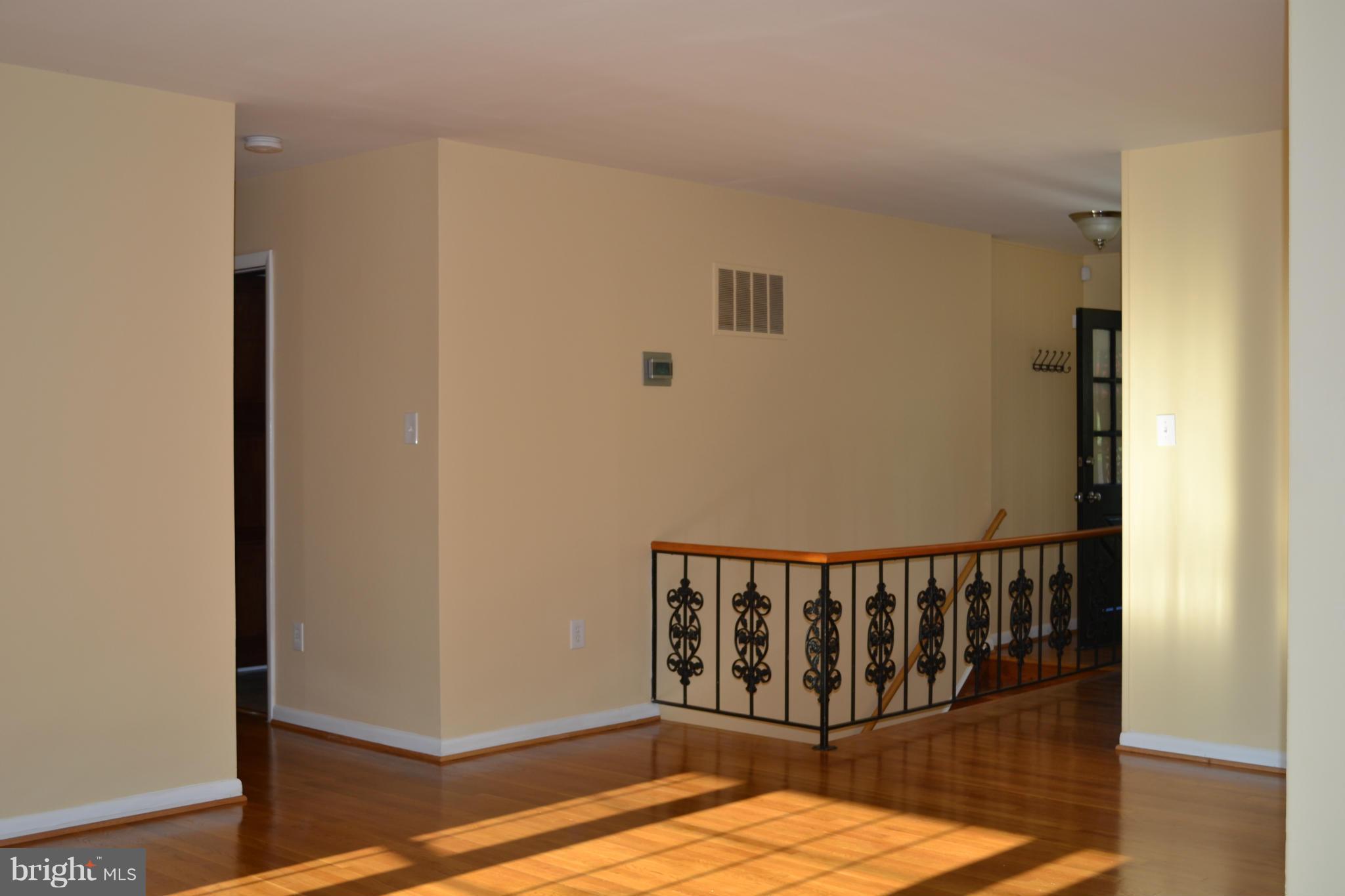 OAKLAWN - Residential Lease