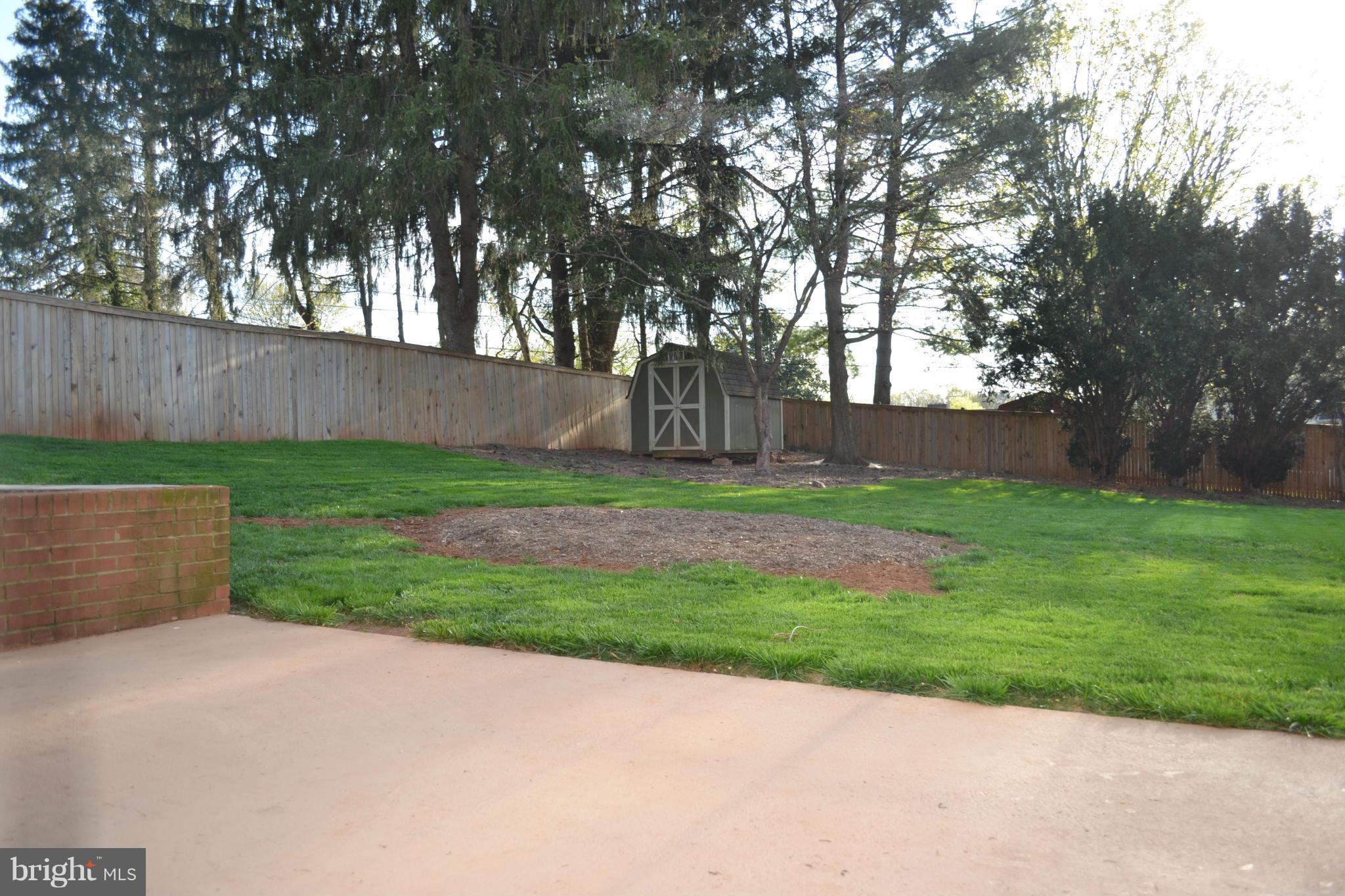 OAKLAWN - Residential Lease