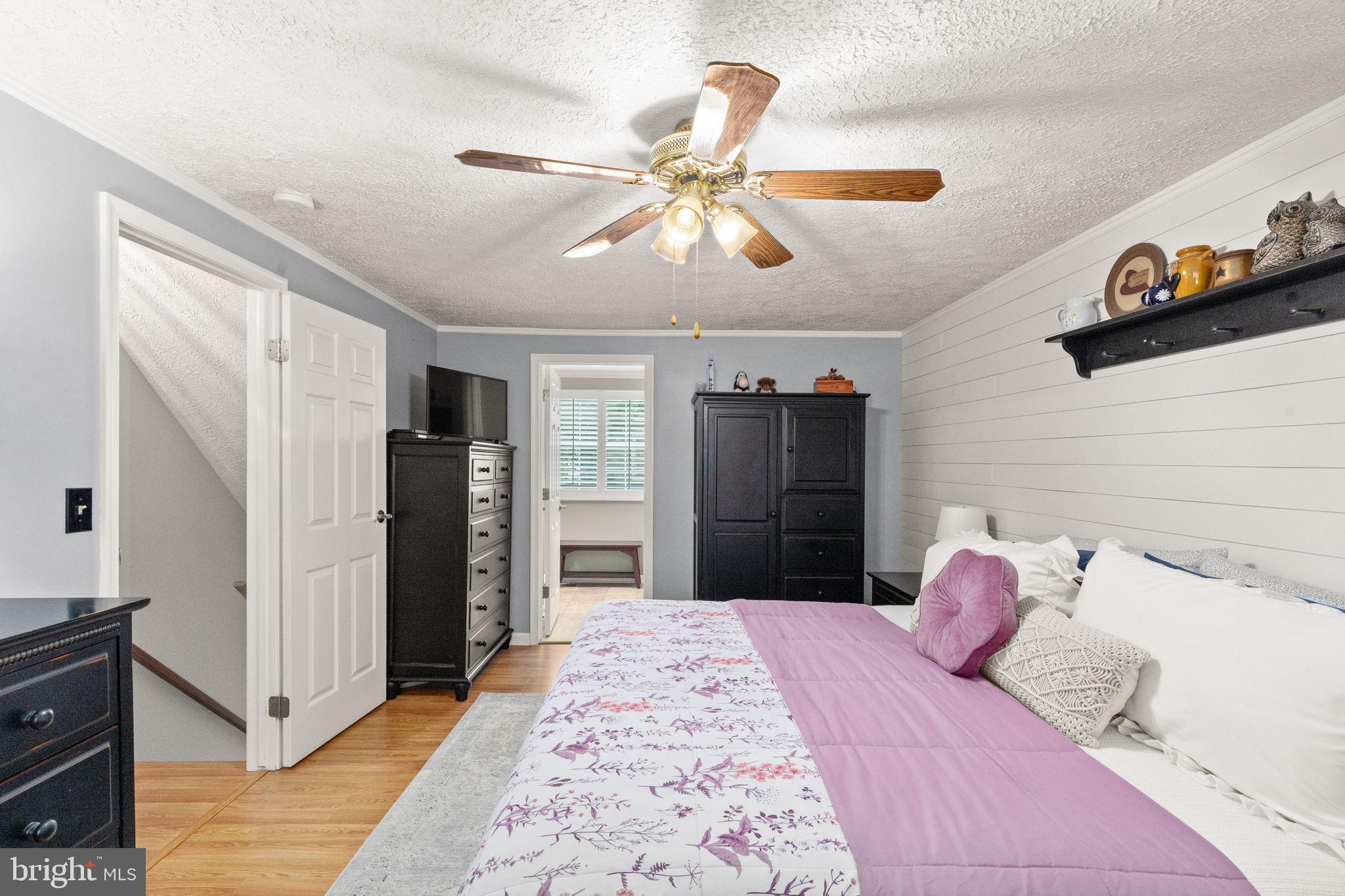 LAUREL VALLEY - Residential