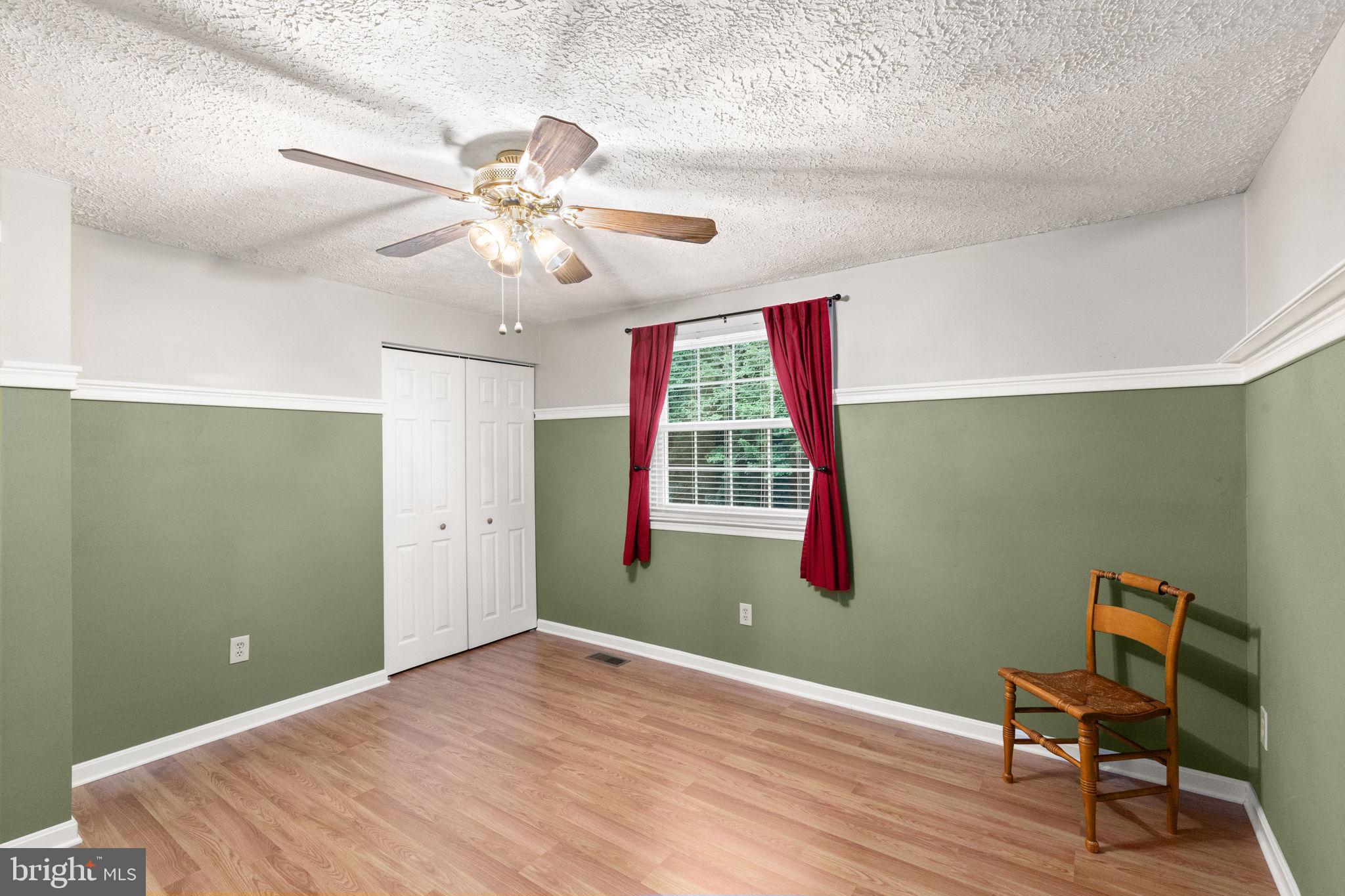 LAUREL VALLEY - Residential