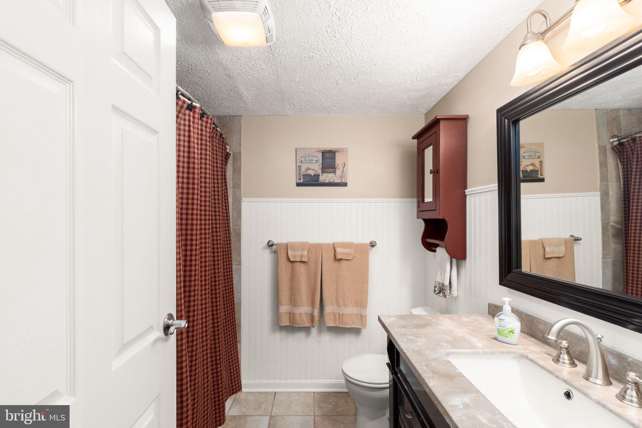 LAUREL VALLEY - Residential