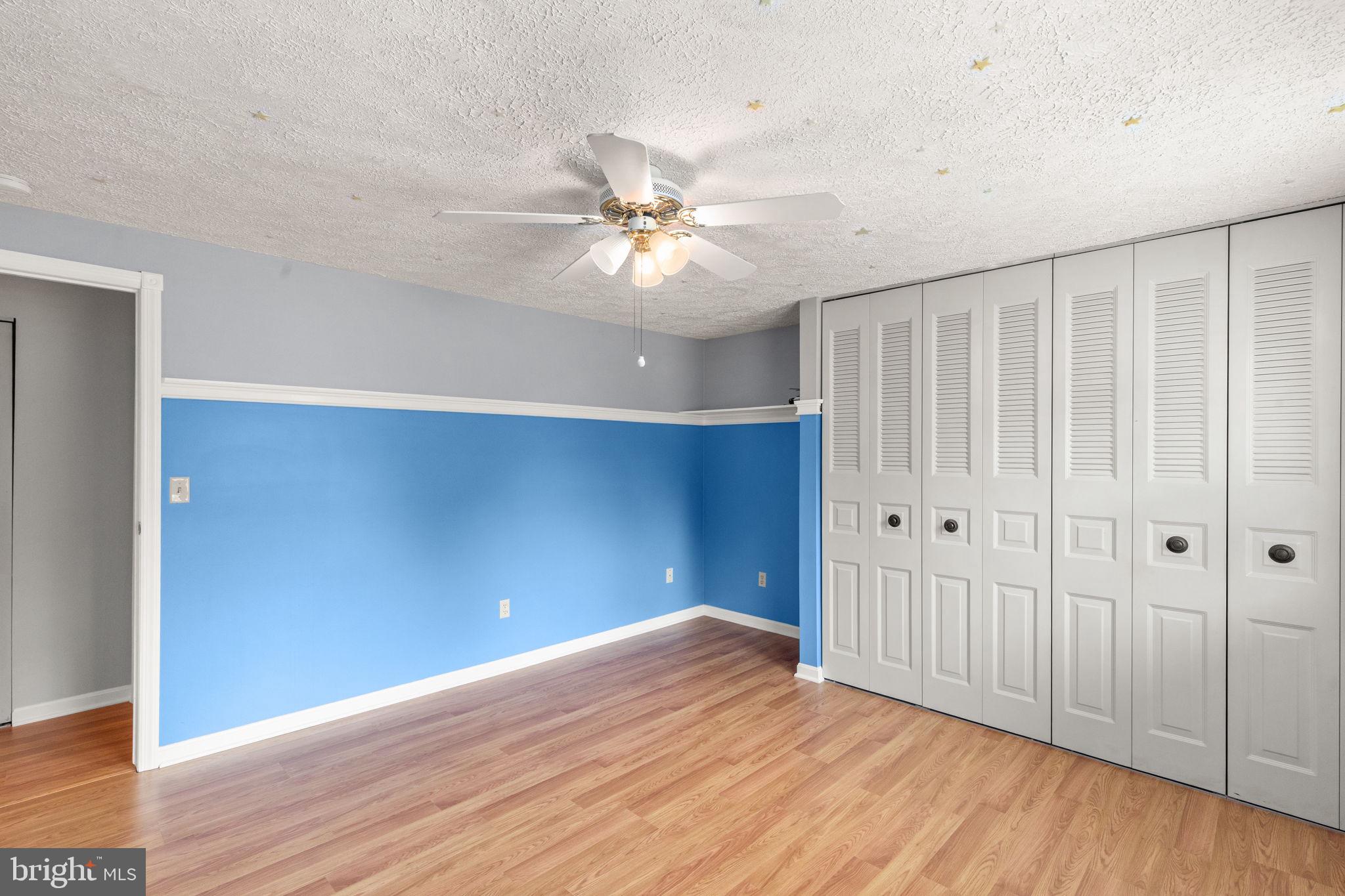 LAUREL VALLEY - Residential