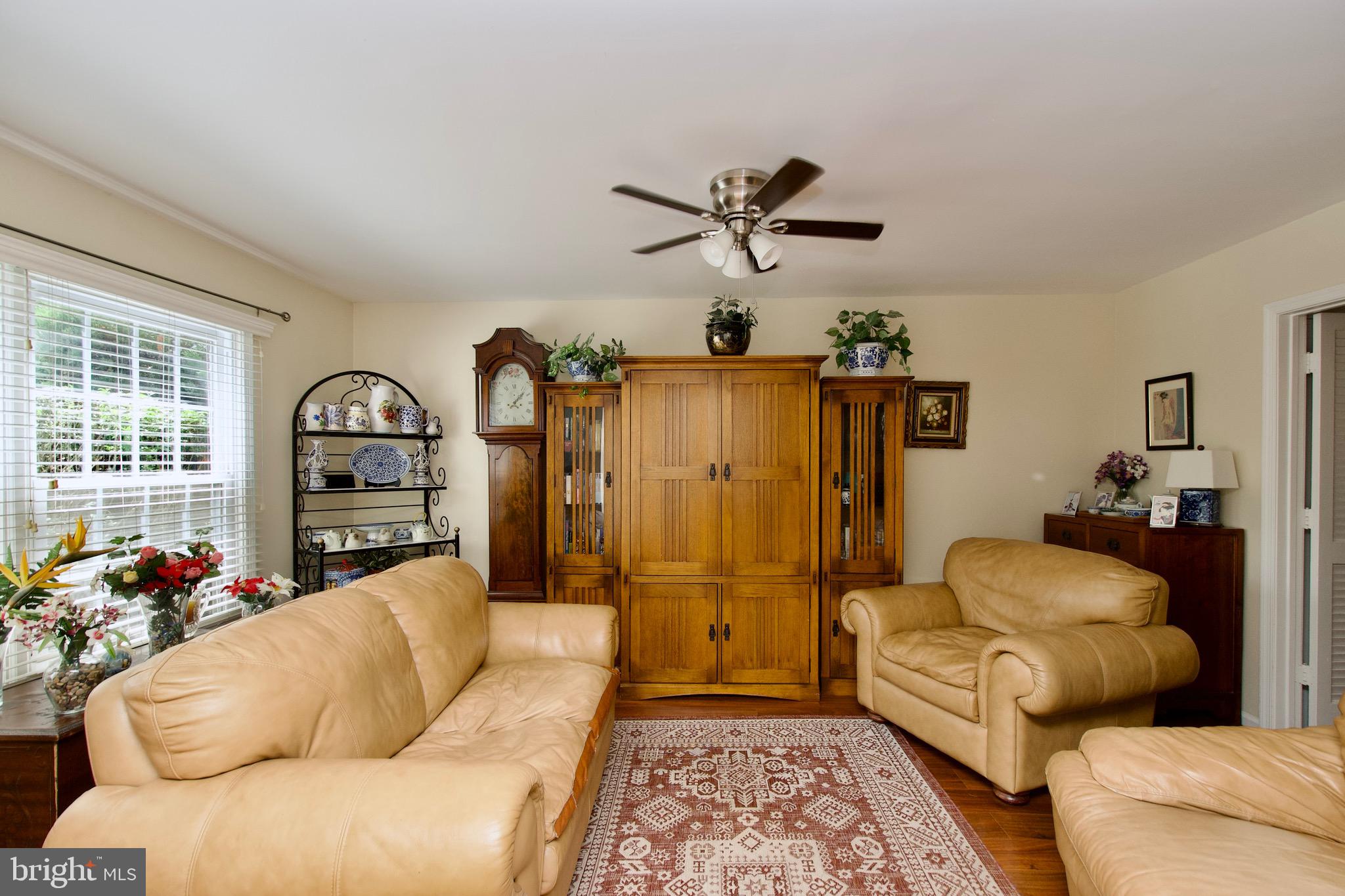 8425 PENSHURST DRIVE 595
