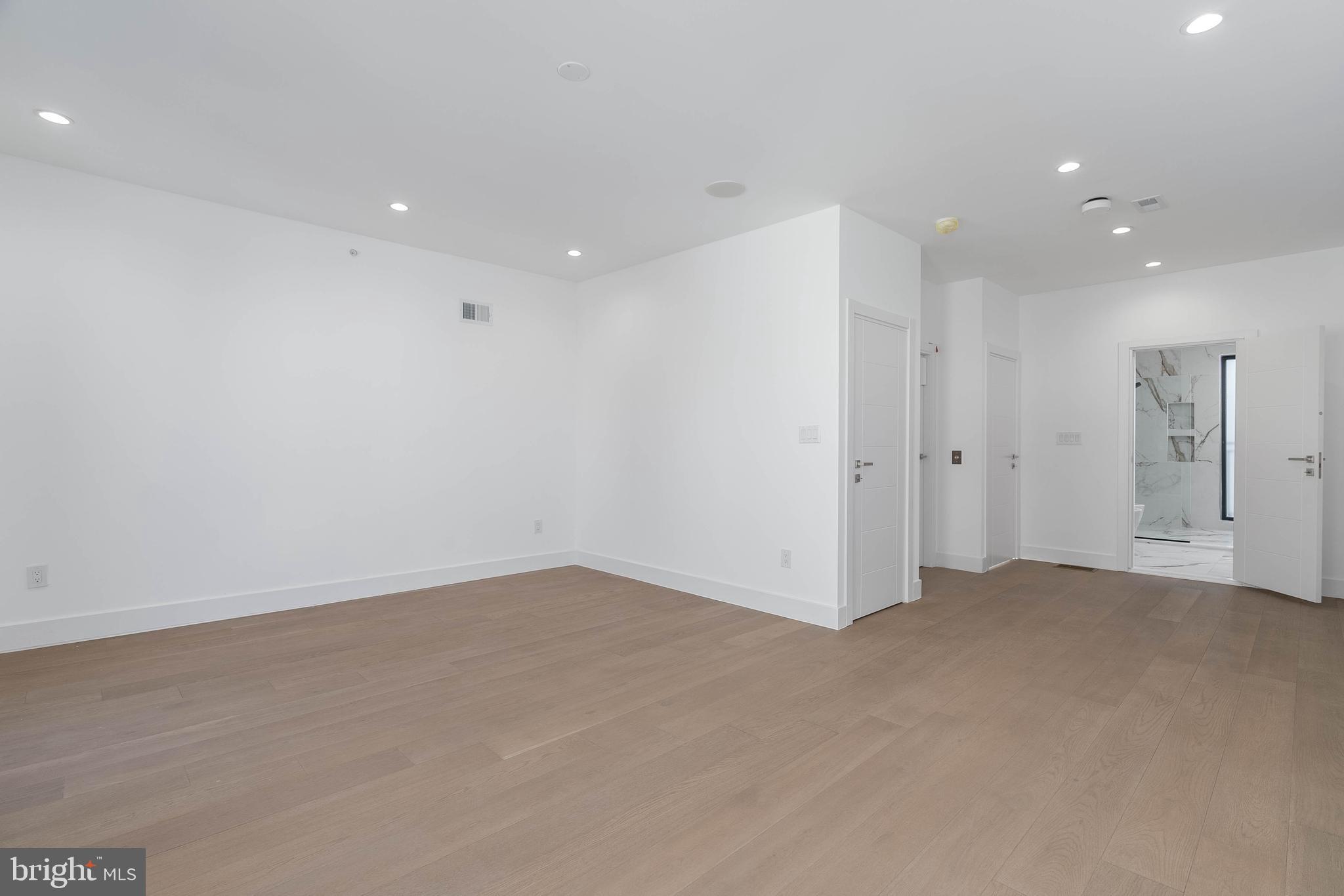 PACKER PARK - Residential