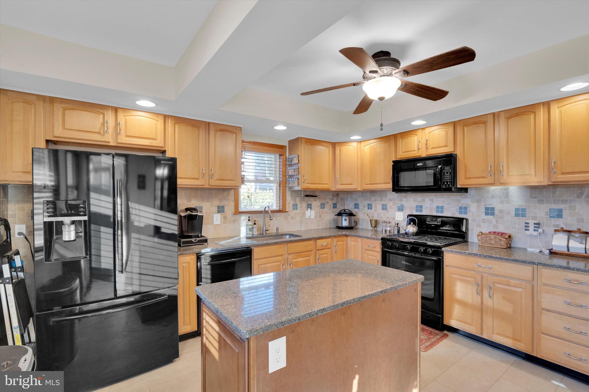 LINTHICUM - Residential