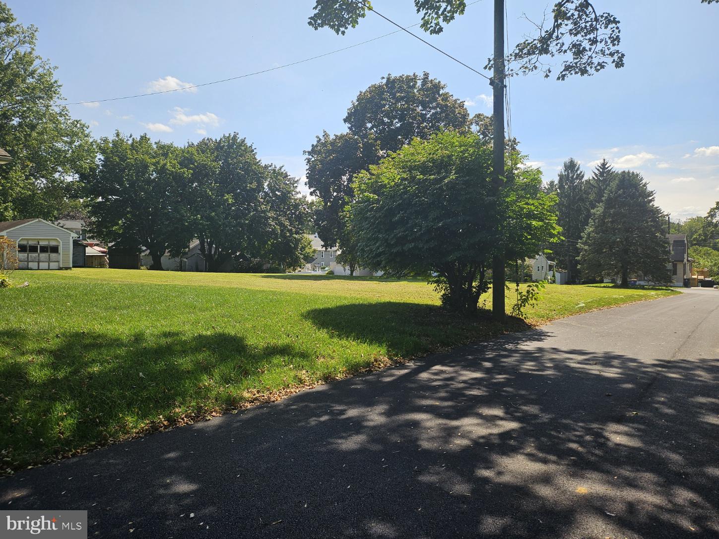 13 LINDEN AVENUE