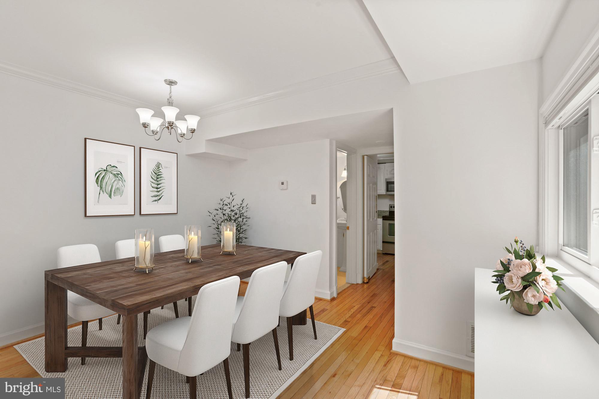 1236 ETON COURT NW T19