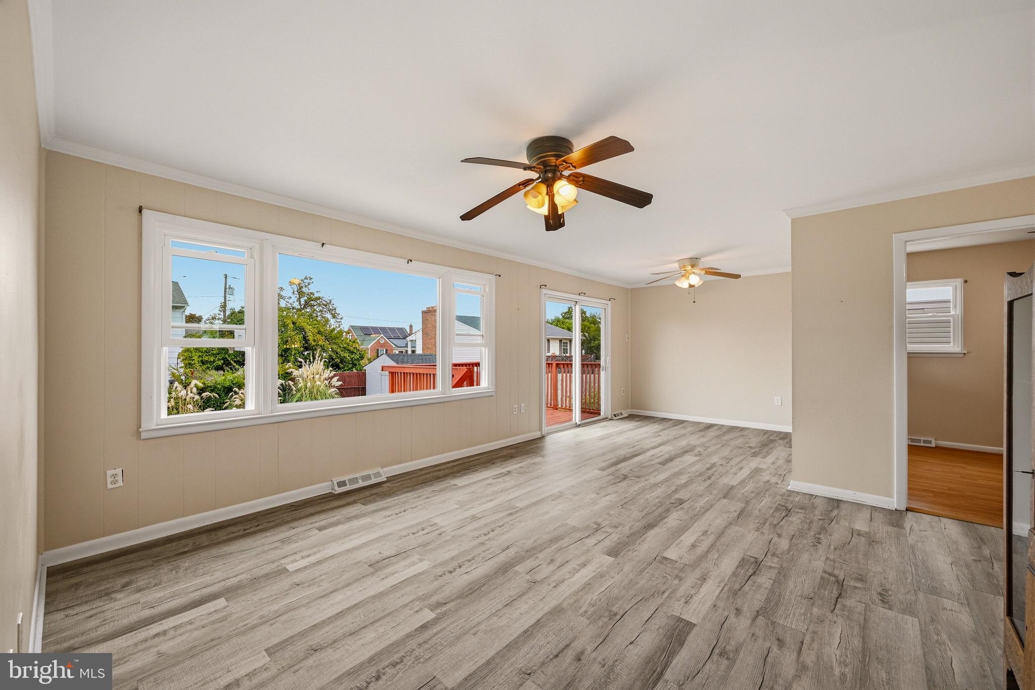 158 RIVIERA DRIVE